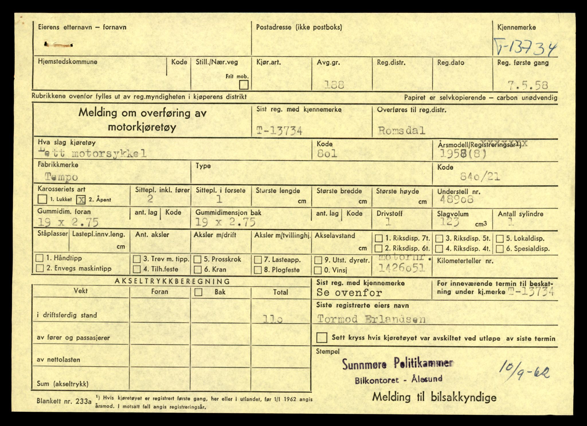 Møre og Romsdal vegkontor - Ålesund trafikkstasjon, AV/SAT-A-4099/F/Fe/L0041: Registreringskort for kjøretøy T 13710 - T 13905, 1927-1998, s. 419