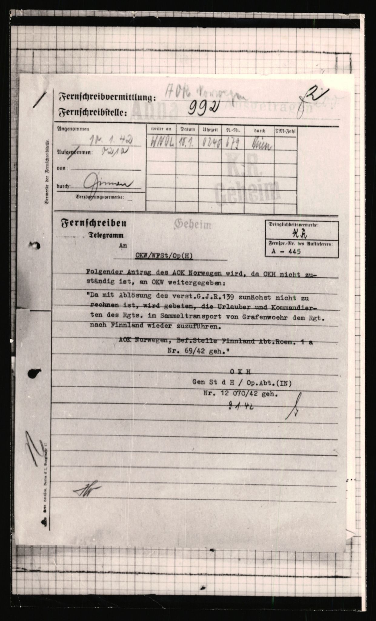 Forsvarets Overkommando. 2 kontor. Arkiv 11.4. Spredte tyske arkivsaker, AV/RA-RAFA-7031/D/Dar/Dara/L0013: AOK Diverse, 1942-1945