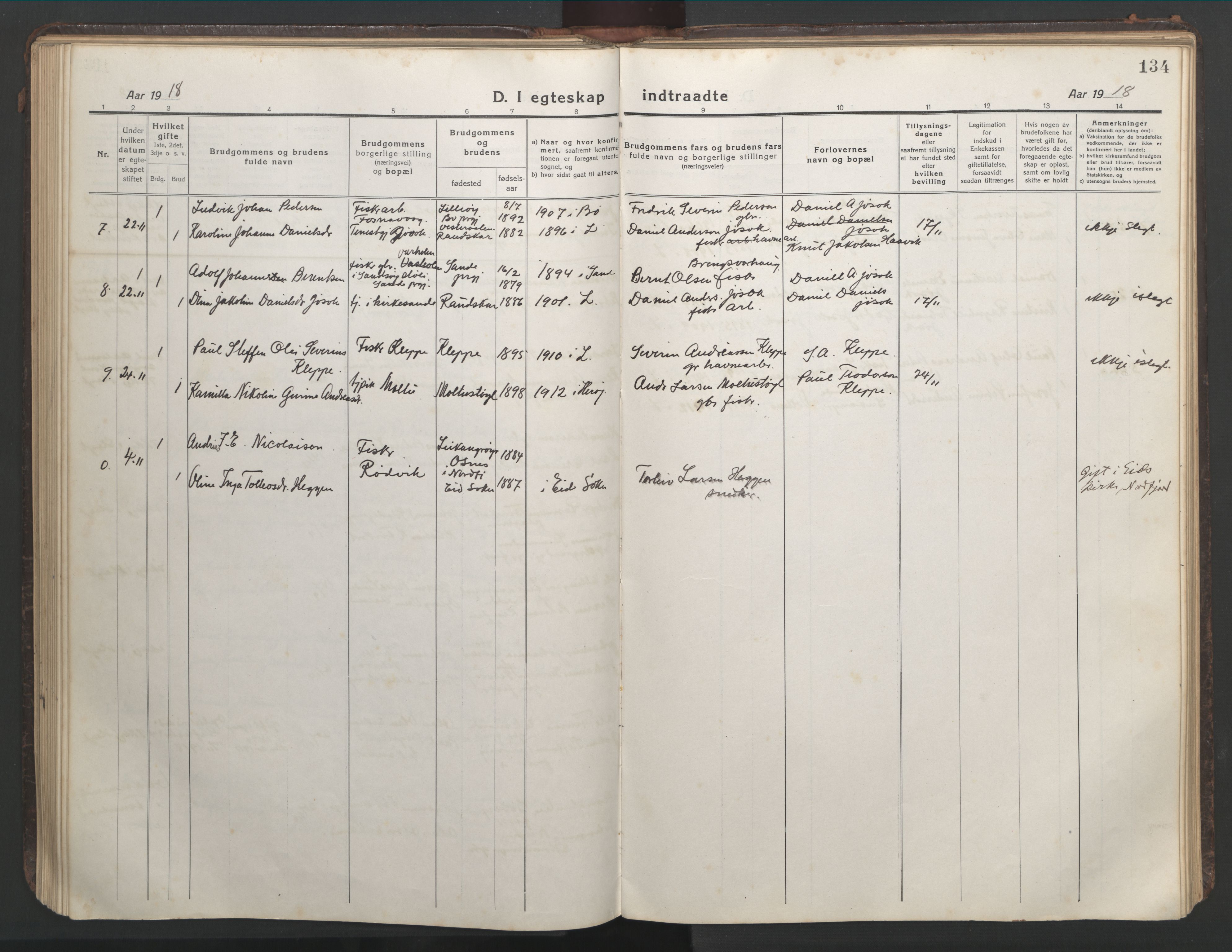 Ministerialprotokoller, klokkerbøker og fødselsregistre - Møre og Romsdal, AV/SAT-A-1454/508/L0099: Klokkerbok nr. 508C03, 1917-1947, s. 134