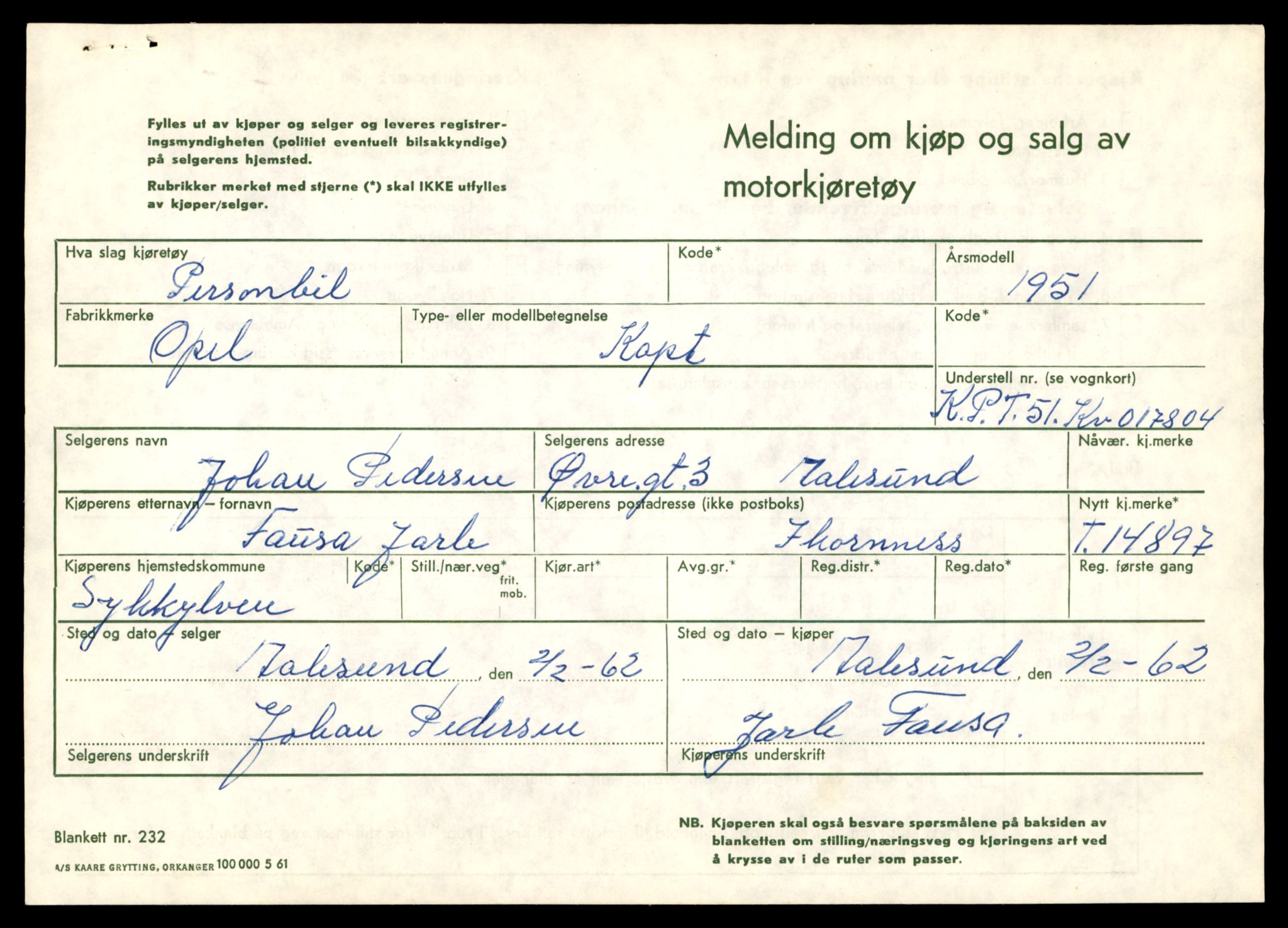 Møre og Romsdal vegkontor - Ålesund trafikkstasjon, AV/SAT-A-4099/F/Fe/L0049: Registreringskort for kjøretøy T 14864 - T 18613, 1927-1998, s. 801