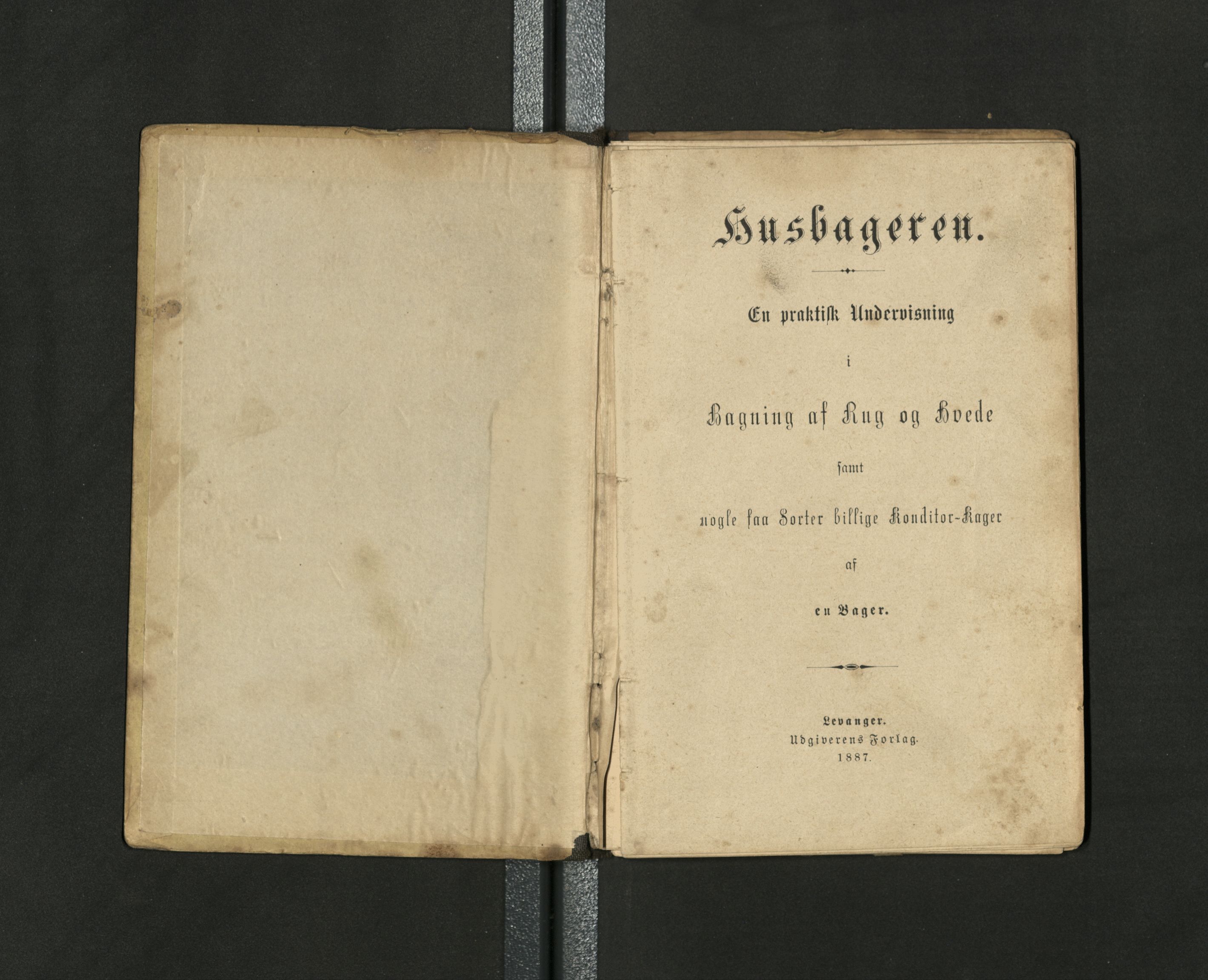 Bård Toldnes samling - lokalia fra Levanger, TIKA/PA-1549/G/L0003: Husbageren 1887, 1887