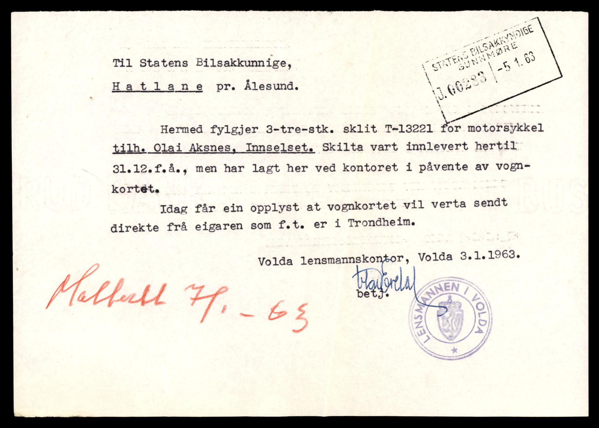 Møre og Romsdal vegkontor - Ålesund trafikkstasjon, AV/SAT-A-4099/F/Fe/L0038: Registreringskort for kjøretøy T 13180 - T 13360, 1927-1998, s. 693