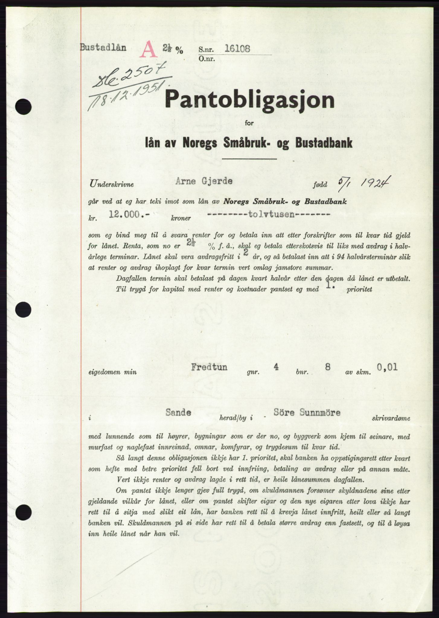 Søre Sunnmøre sorenskriveri, AV/SAT-A-4122/1/2/2C/L0121: Pantebok nr. 9B, 1951-1952, Dagboknr: 2507/1951