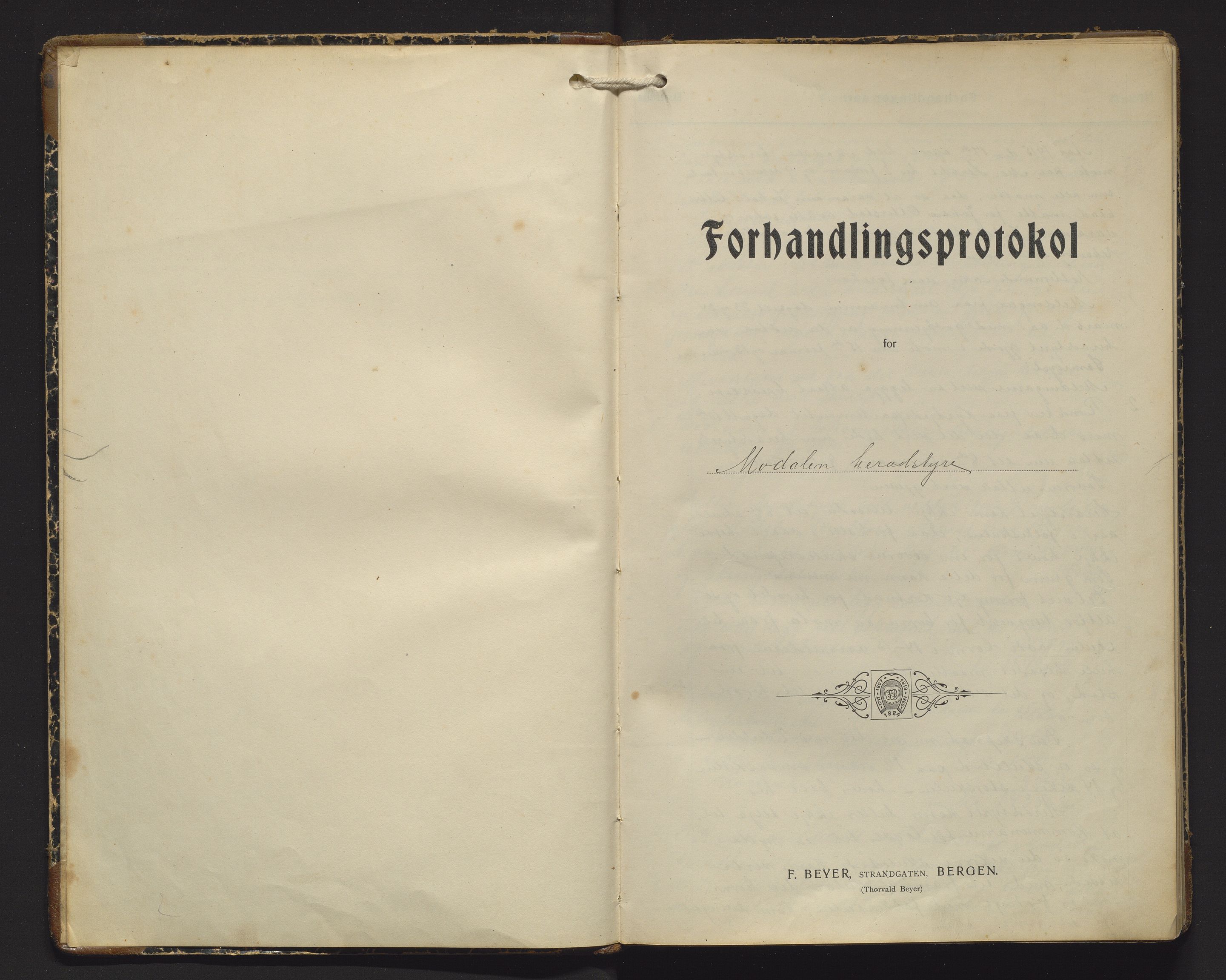 Modalen kommune. Formannskapet, IKAH/1252-021/A/Aa/L0002: Møtebok for formannskap og kommunestyre, 1915-1920