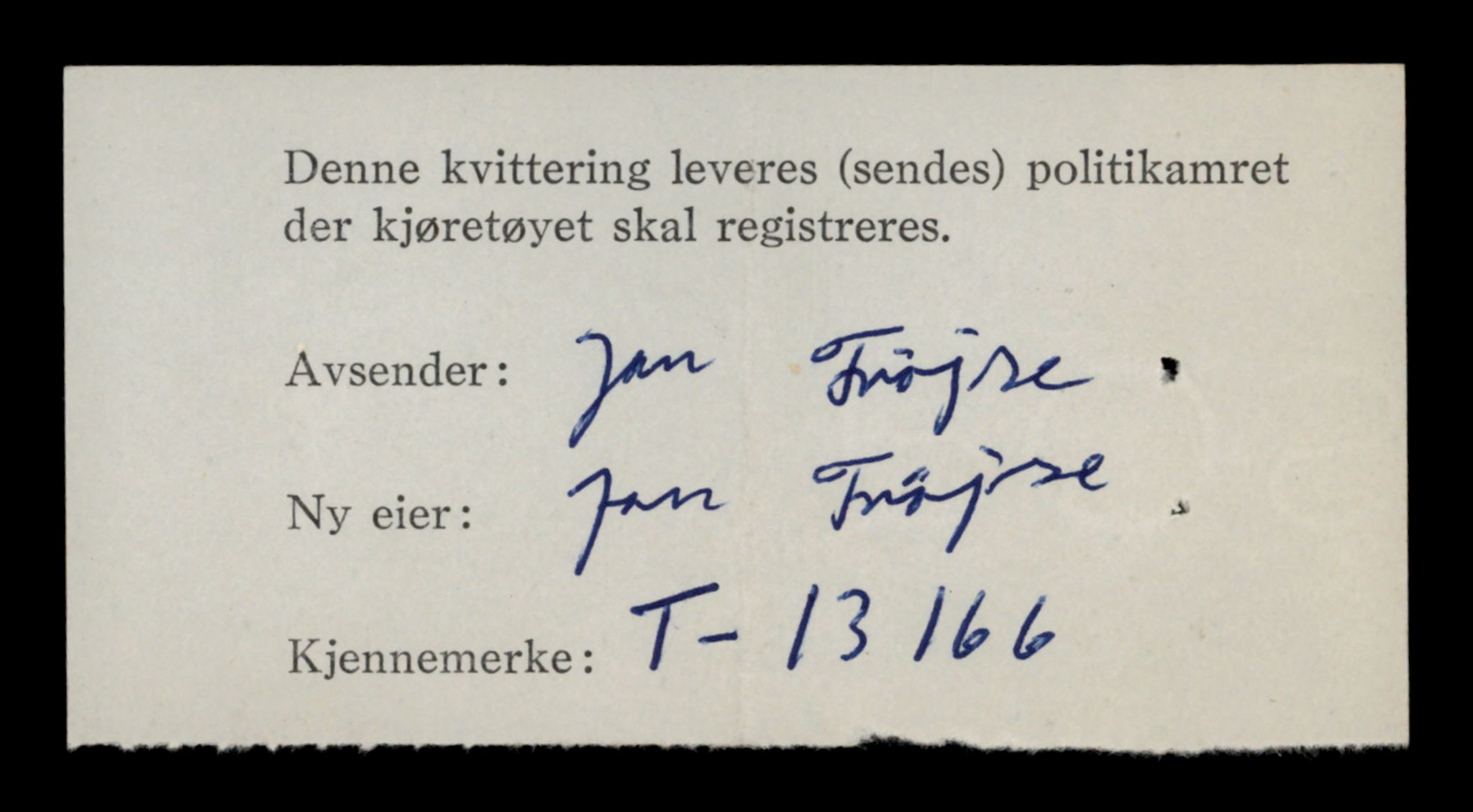 Møre og Romsdal vegkontor - Ålesund trafikkstasjon, AV/SAT-A-4099/F/Fe/L0037: Registreringskort for kjøretøy T 13031 - T 13179, 1927-1998, s. 2605