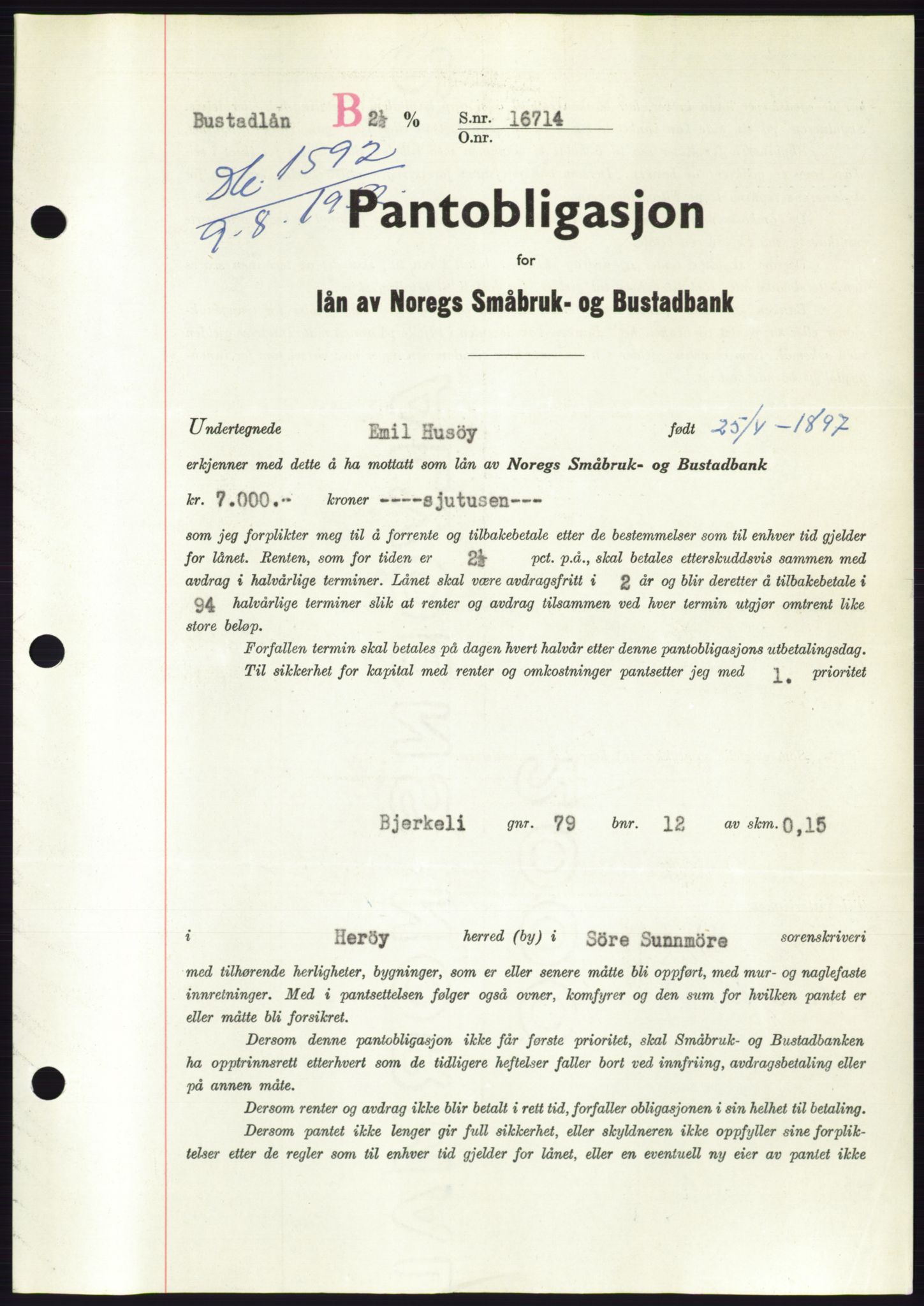 Søre Sunnmøre sorenskriveri, AV/SAT-A-4122/1/2/2C/L0121: Pantebok nr. 9B, 1951-1952, Dagboknr: 1592/1952