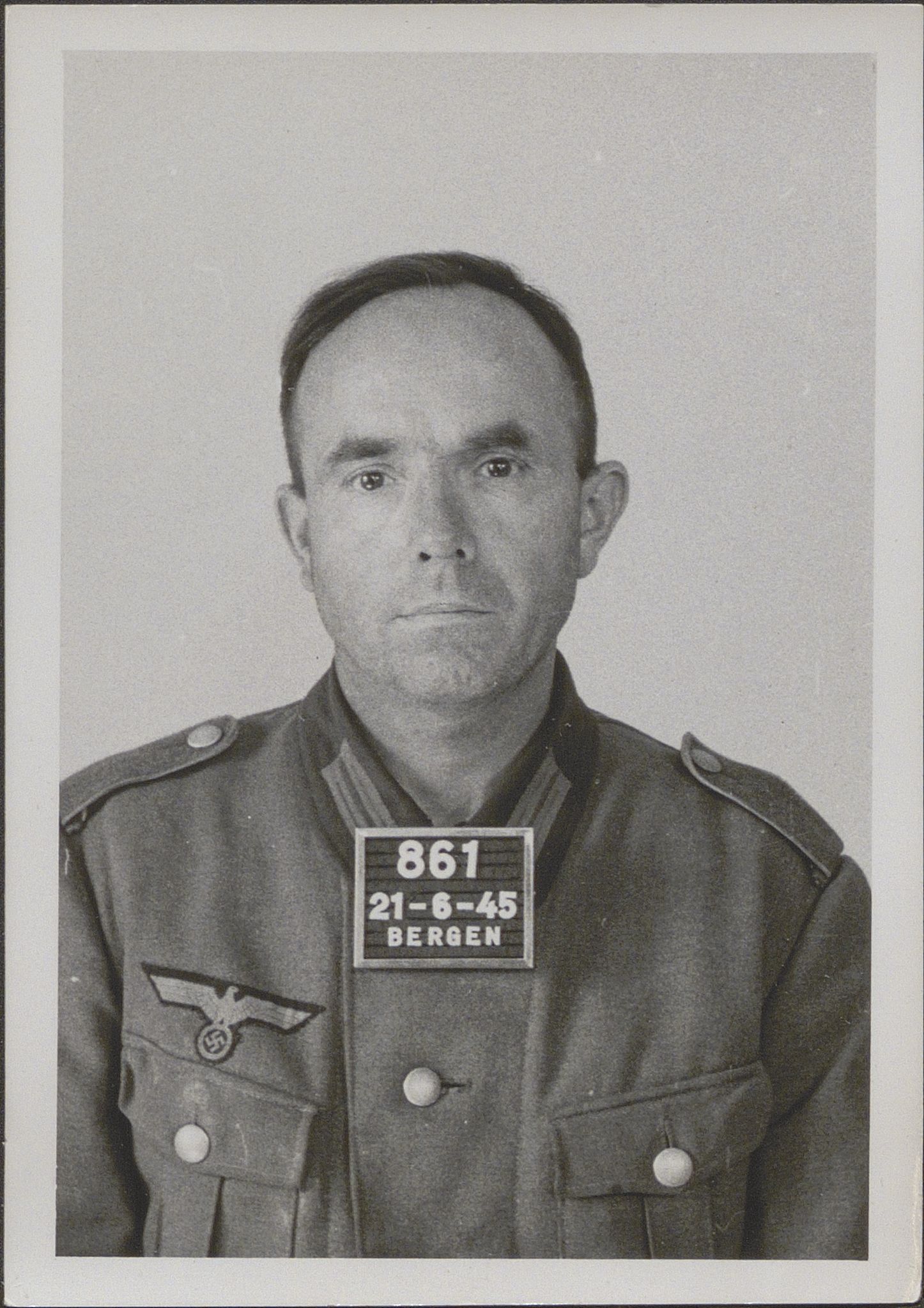 Bergen politikammer / politidistrikt, SAB/A-60401/Y/Yc/Ycd/L0004: Personfoto - landsvikere etc, 1945-1947, s. 813