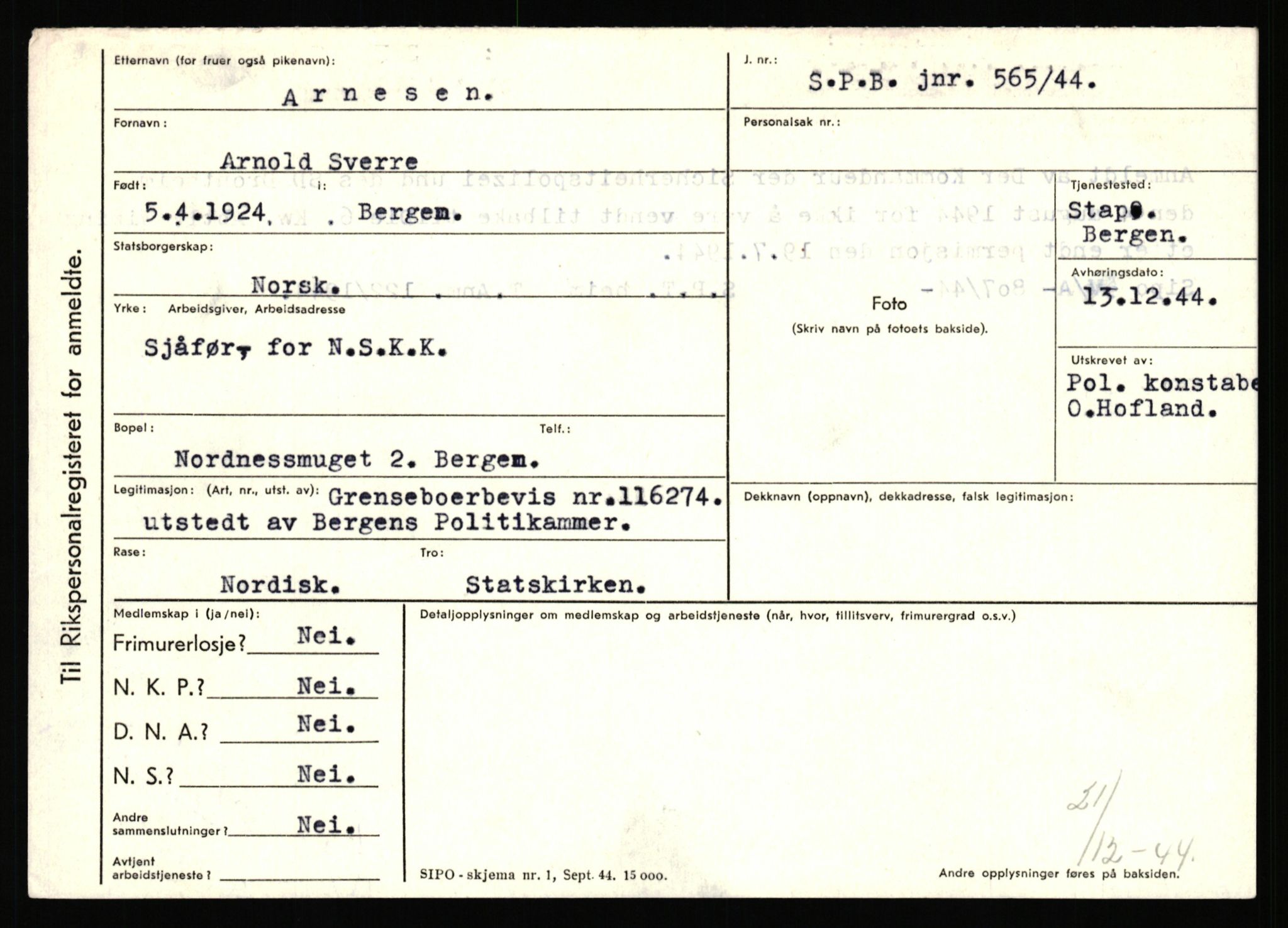 Statspolitiet - Hovedkontoret / Osloavdelingen, AV/RA-S-1329/C/Ca/L0002: Arneberg - Brand, 1943-1945, s. 38