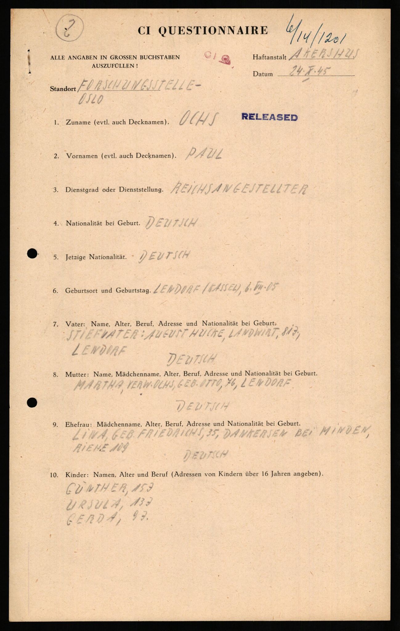 Forsvaret, Forsvarets overkommando II, AV/RA-RAFA-3915/D/Db/L0024: CI Questionaires. Tyske okkupasjonsstyrker i Norge. Tyskere., 1945-1946, s. 417