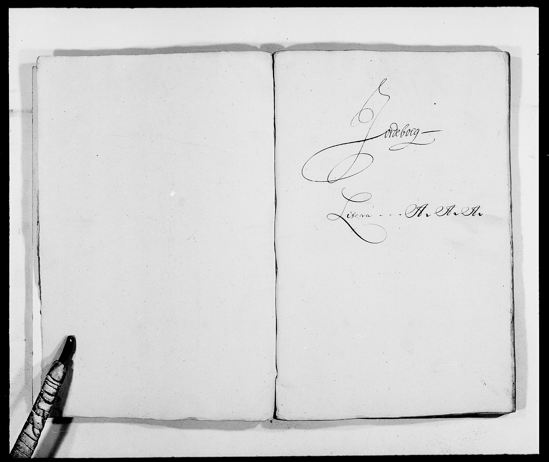Rentekammeret inntil 1814, Reviderte regnskaper, Fogderegnskap, AV/RA-EA-4092/R01/L0007: Fogderegnskap Idd og Marker, 1687-1688, s. 34