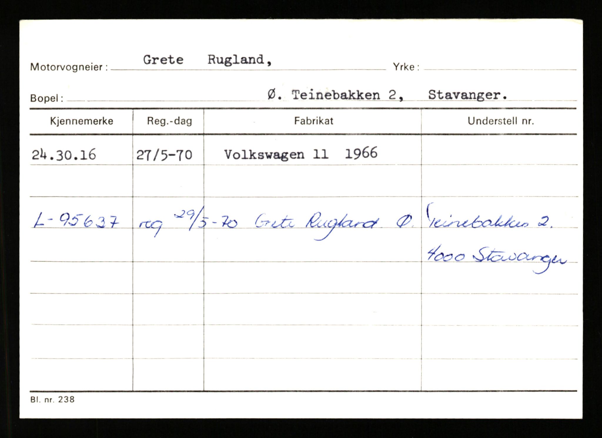 Stavanger trafikkstasjon, SAST/A-101942/0/G/L0011: Registreringsnummer: 240000 - 363477, 1930-1971, s. 137