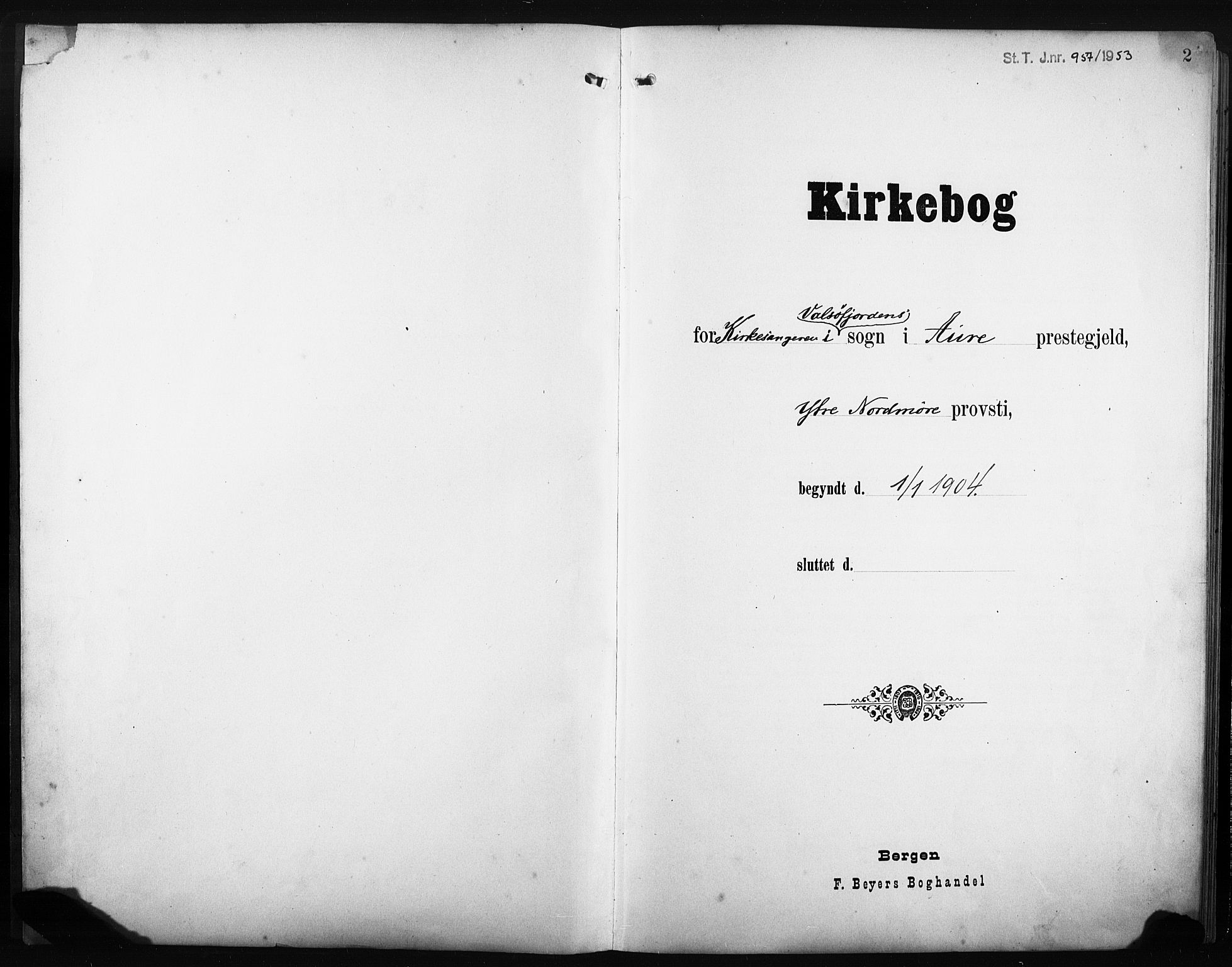 Ministerialprotokoller, klokkerbøker og fødselsregistre - Møre og Romsdal, AV/SAT-A-1454/580/L0927: Klokkerbok nr. 580C02, 1904-1932, s. 2