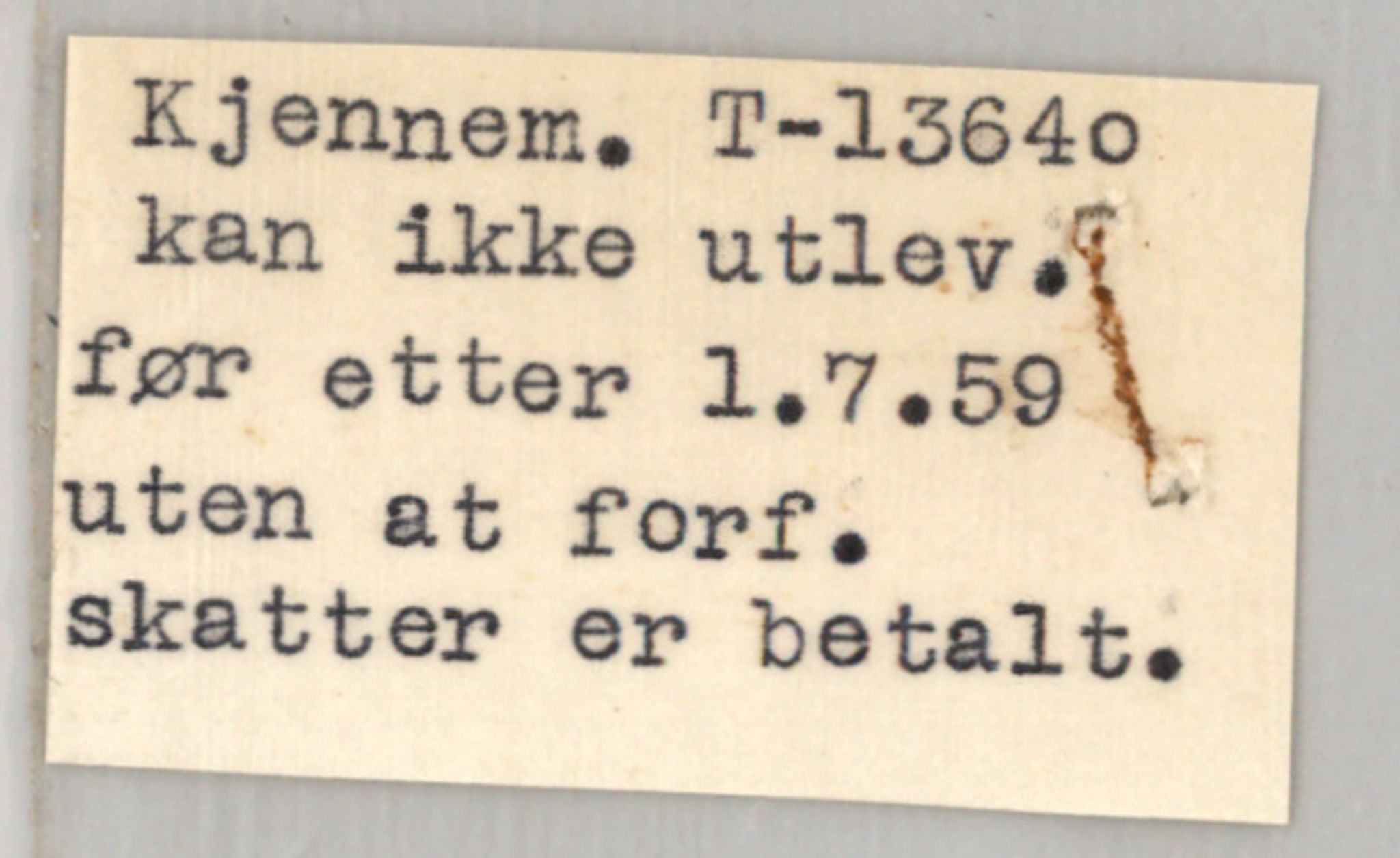 Møre og Romsdal vegkontor - Ålesund trafikkstasjon, AV/SAT-A-4099/F/Fe/L0040: Registreringskort for kjøretøy T 13531 - T 13709, 1927-1998, s. 1915