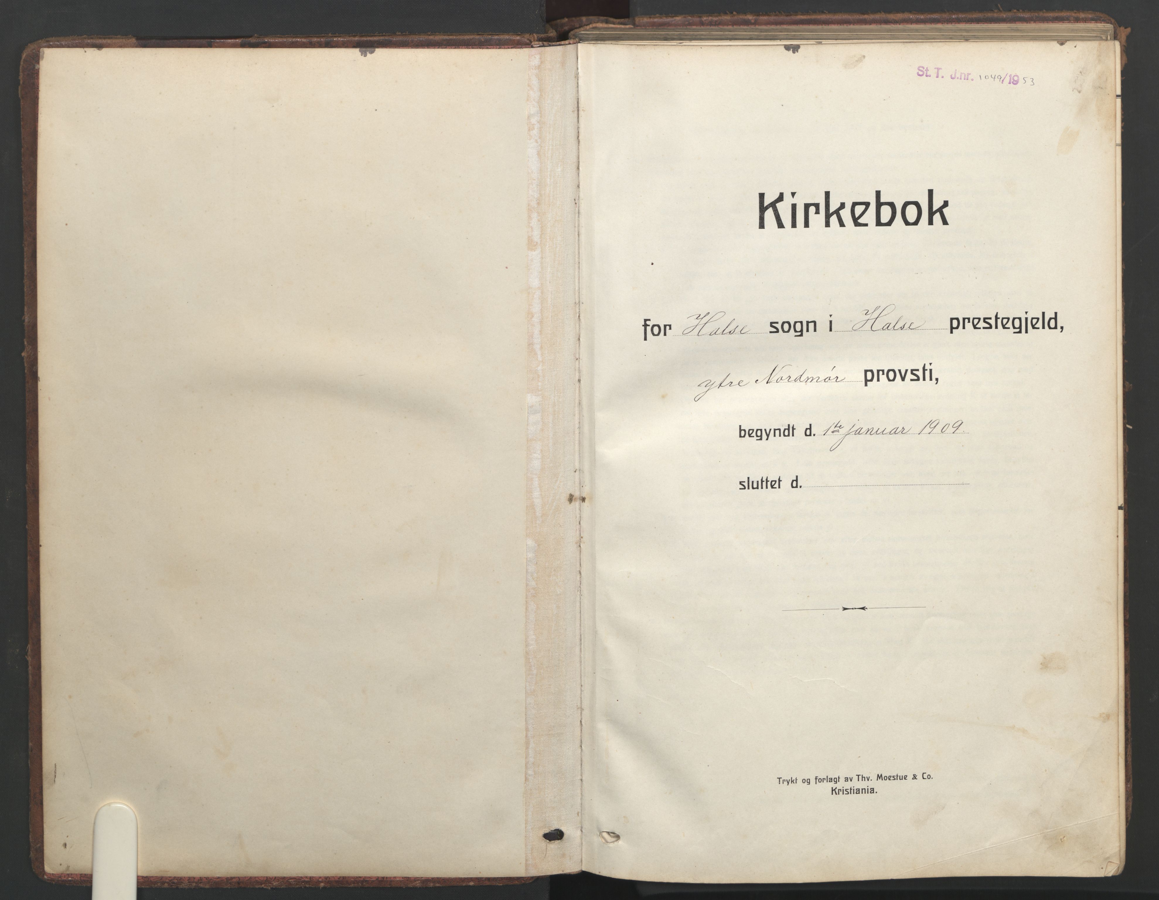 Ministerialprotokoller, klokkerbøker og fødselsregistre - Møre og Romsdal, SAT/A-1454/576/L0891: Klokkerbok nr. 576C02, 1909-1946
