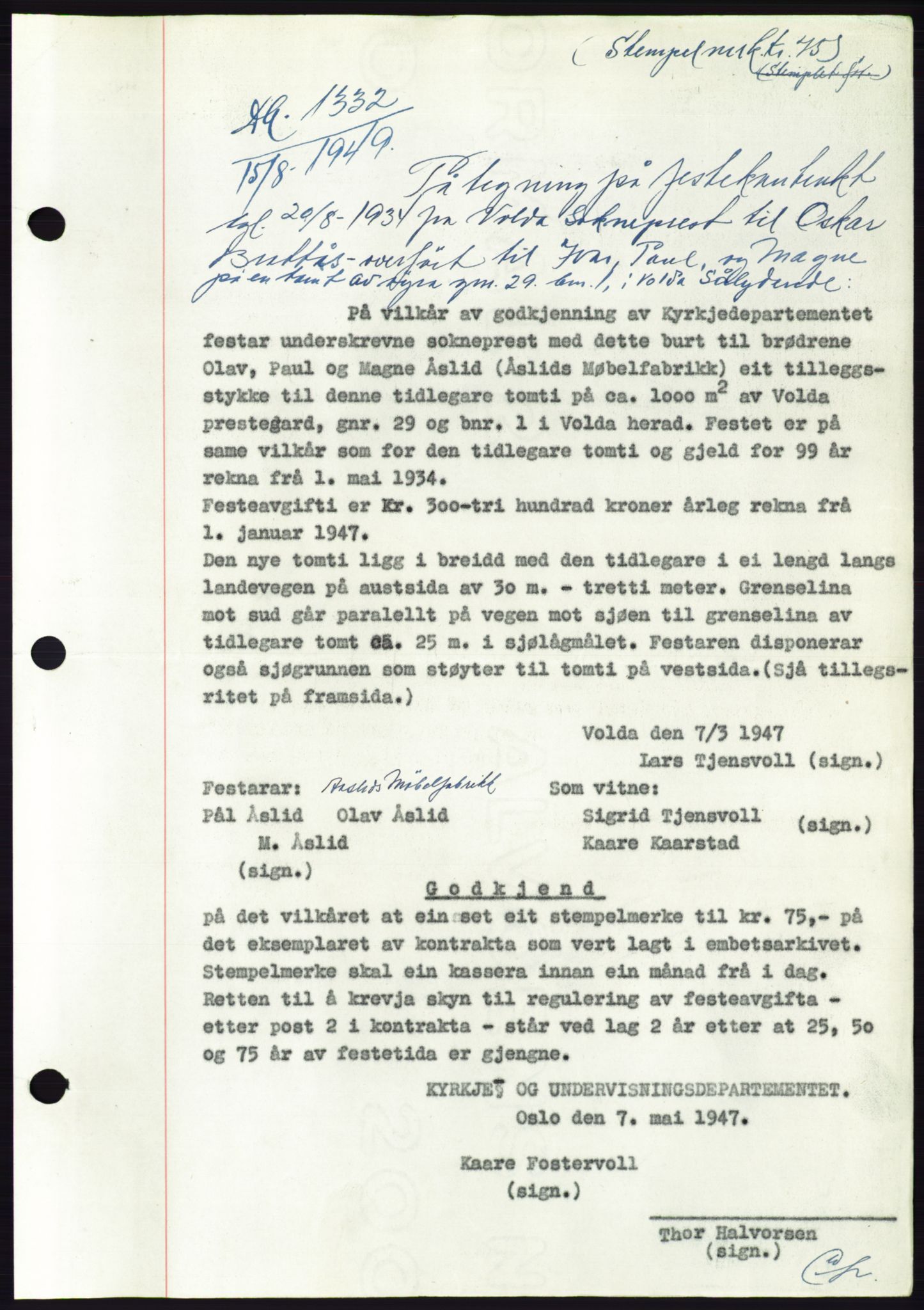 Søre Sunnmøre sorenskriveri, SAT/A-4122/1/2/2C/L0085: Pantebok nr. 11A, 1949-1949, Dagboknr: 1332/1949