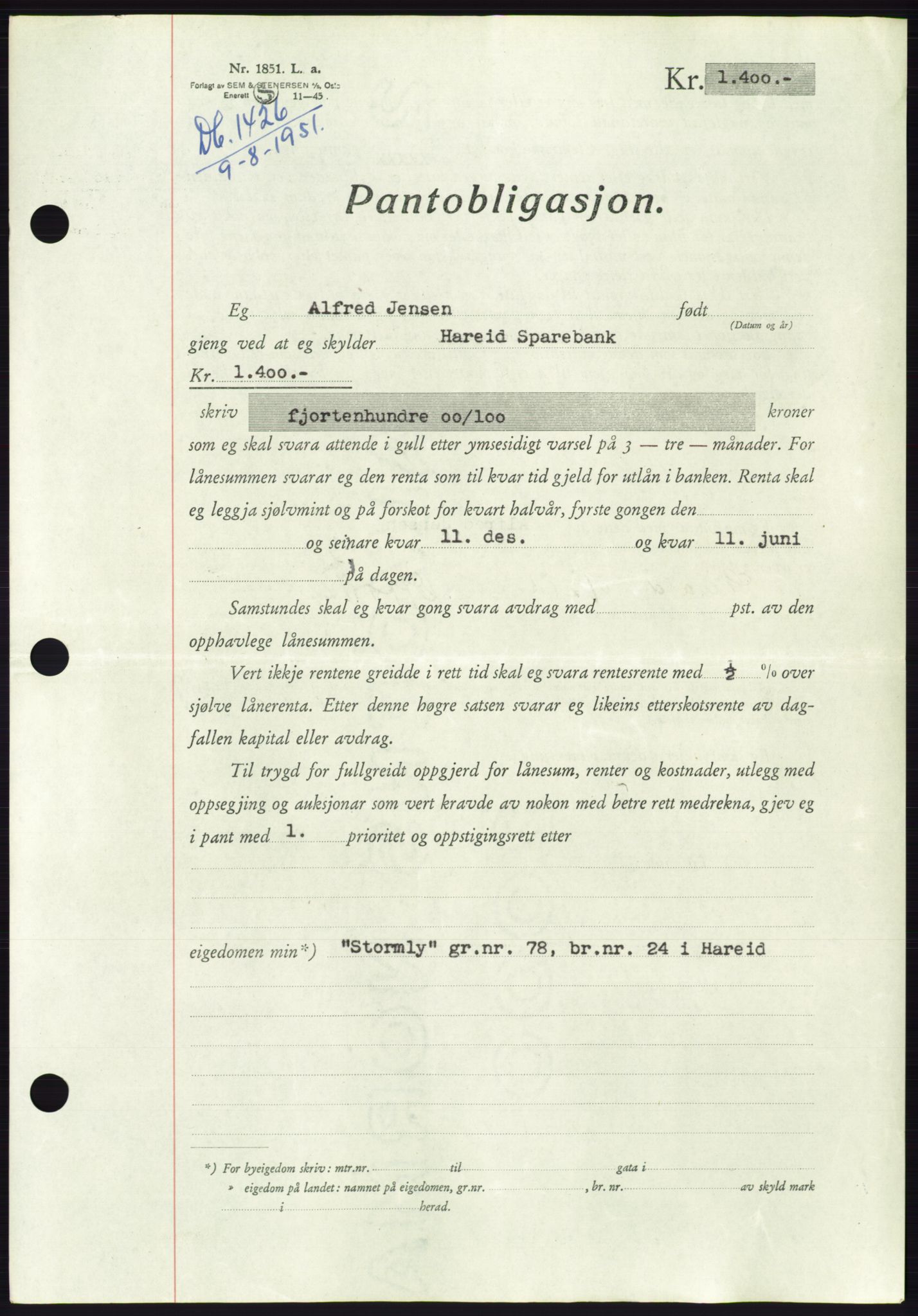 Søre Sunnmøre sorenskriveri, AV/SAT-A-4122/1/2/2C/L0120: Pantebok nr. 8B, 1951-1951, Dagboknr: 1426/1951