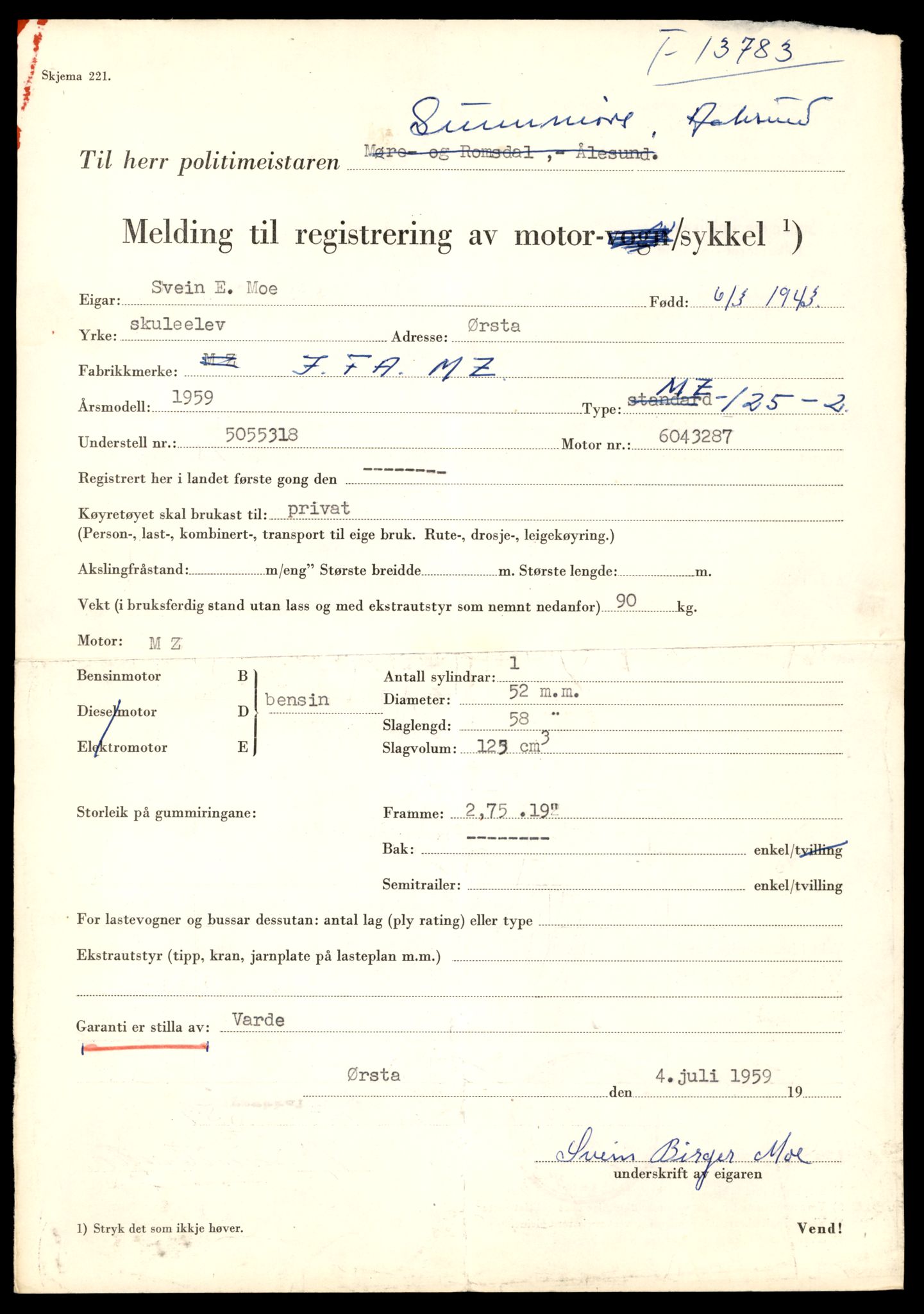 Møre og Romsdal vegkontor - Ålesund trafikkstasjon, AV/SAT-A-4099/F/Fe/L0041: Registreringskort for kjøretøy T 13710 - T 13905, 1927-1998, s. 1263