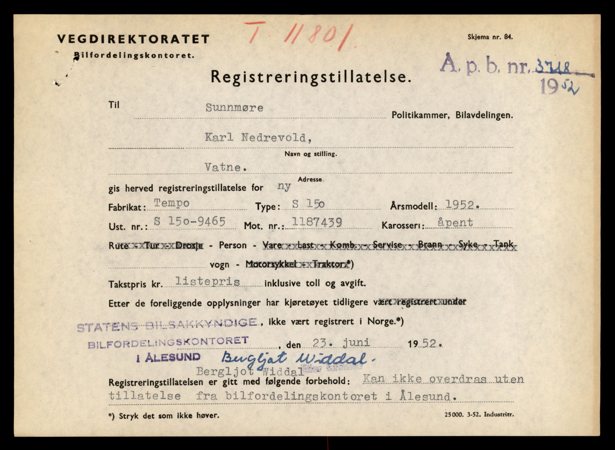 Møre og Romsdal vegkontor - Ålesund trafikkstasjon, AV/SAT-A-4099/F/Fe/L0031: Registreringskort for kjøretøy T 11800 - T 11996, 1927-1998, s. 15