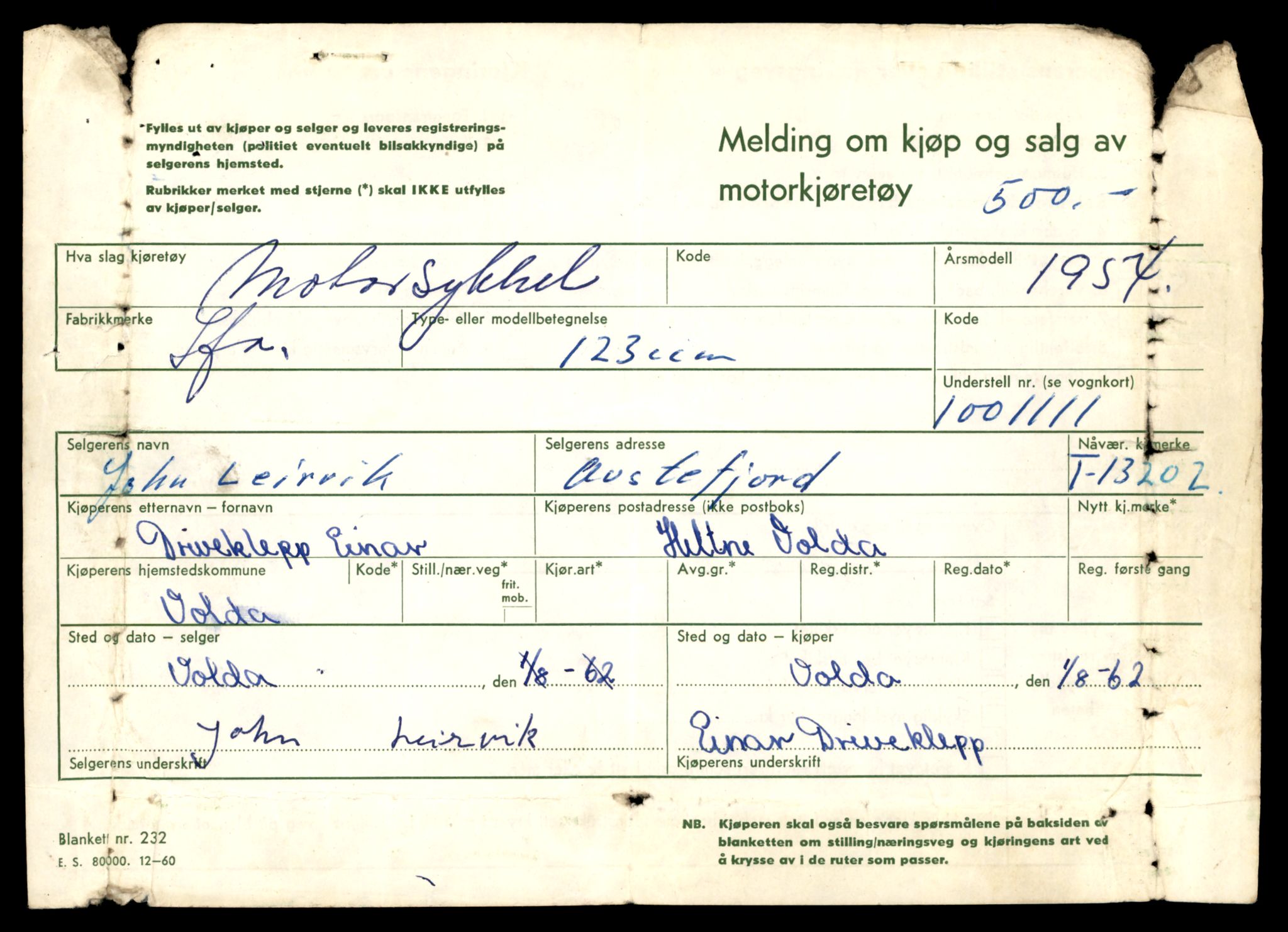 Møre og Romsdal vegkontor - Ålesund trafikkstasjon, AV/SAT-A-4099/F/Fe/L0038: Registreringskort for kjøretøy T 13180 - T 13360, 1927-1998, s. 387