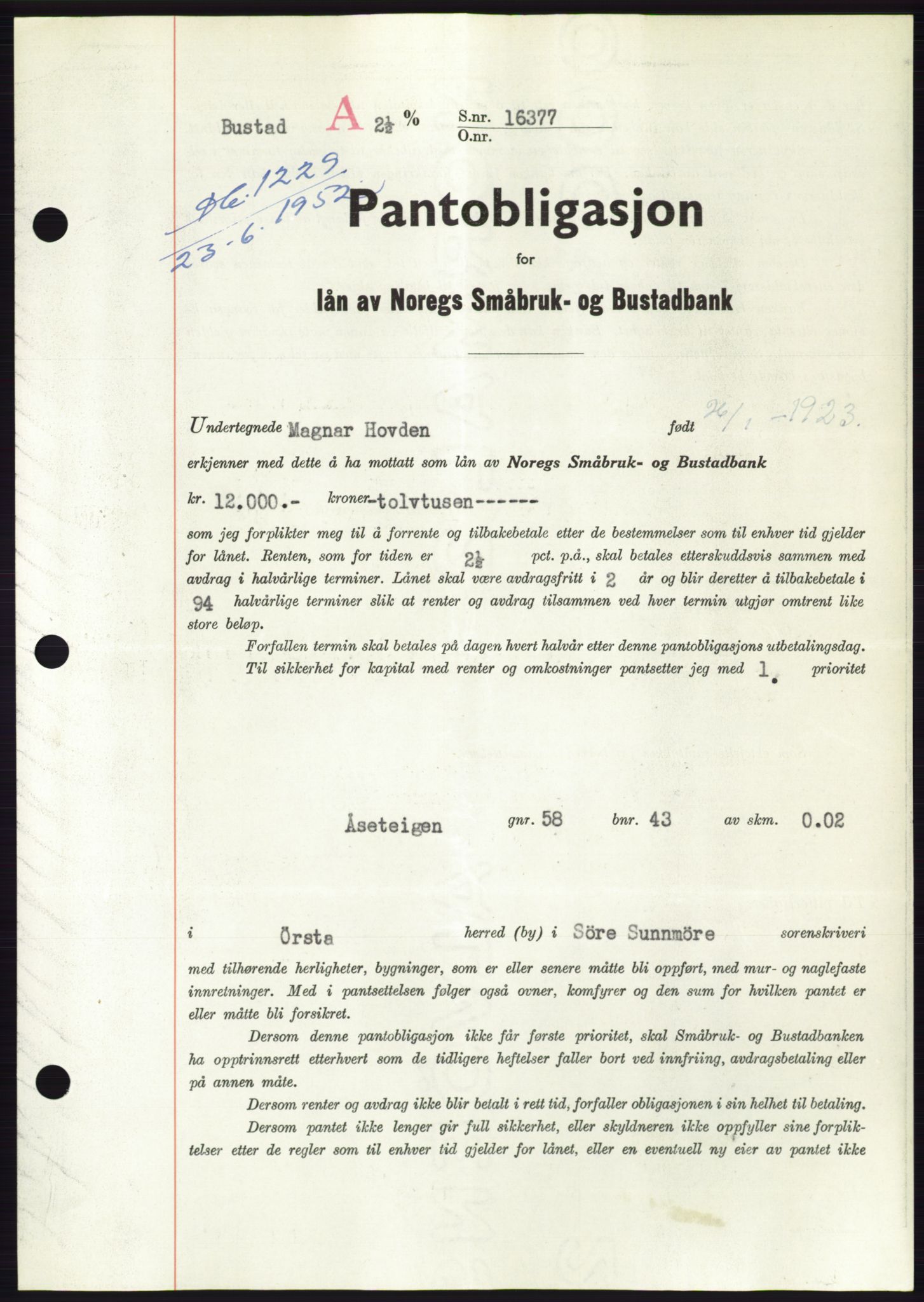 Søre Sunnmøre sorenskriveri, AV/SAT-A-4122/1/2/2C/L0121: Pantebok nr. 9B, 1951-1952, Dagboknr: 1229/1952