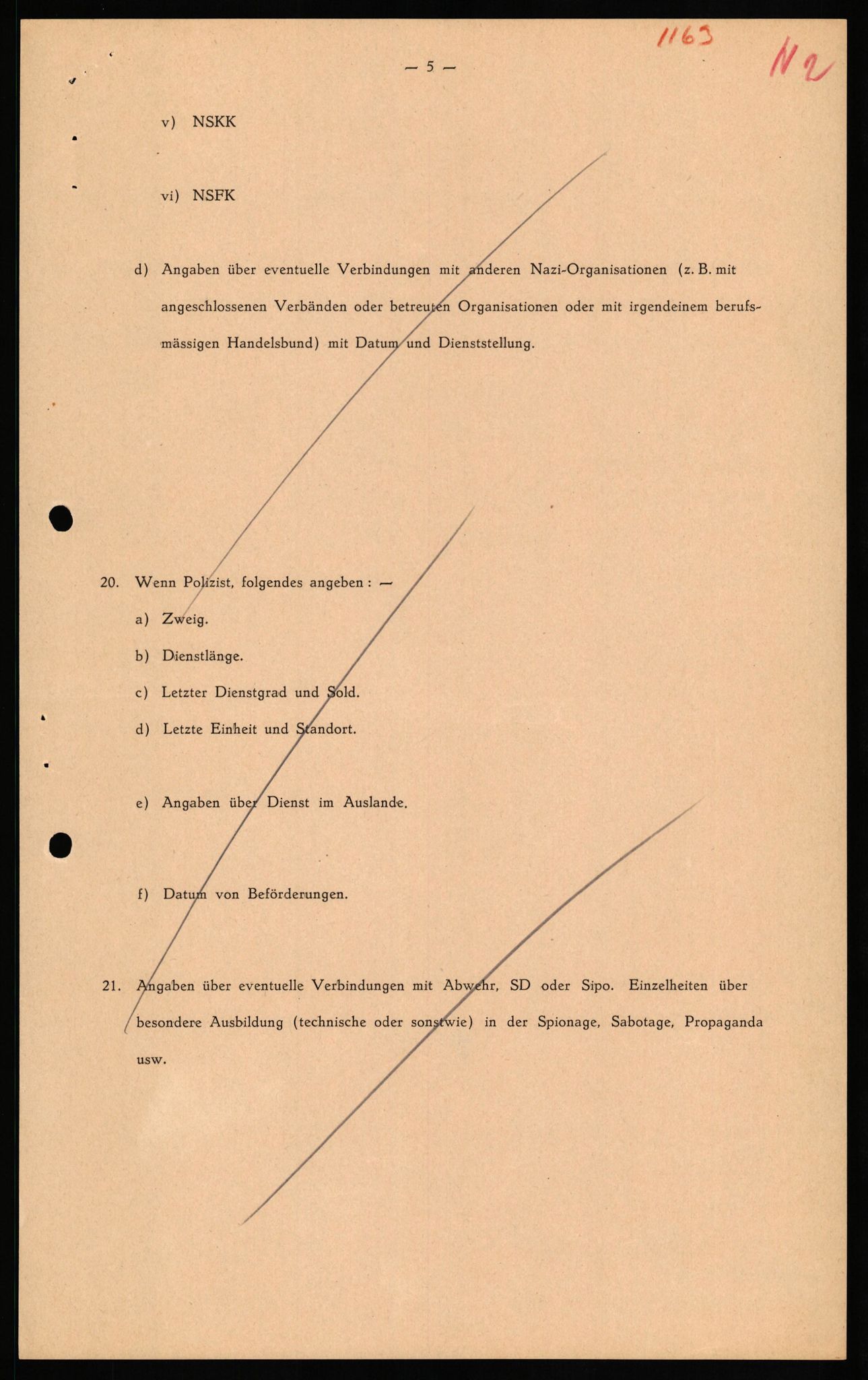 Forsvaret, Forsvarets overkommando II, AV/RA-RAFA-3915/D/Db/L0024: CI Questionaires. Tyske okkupasjonsstyrker i Norge. Tyskere., 1945-1946, s. 7