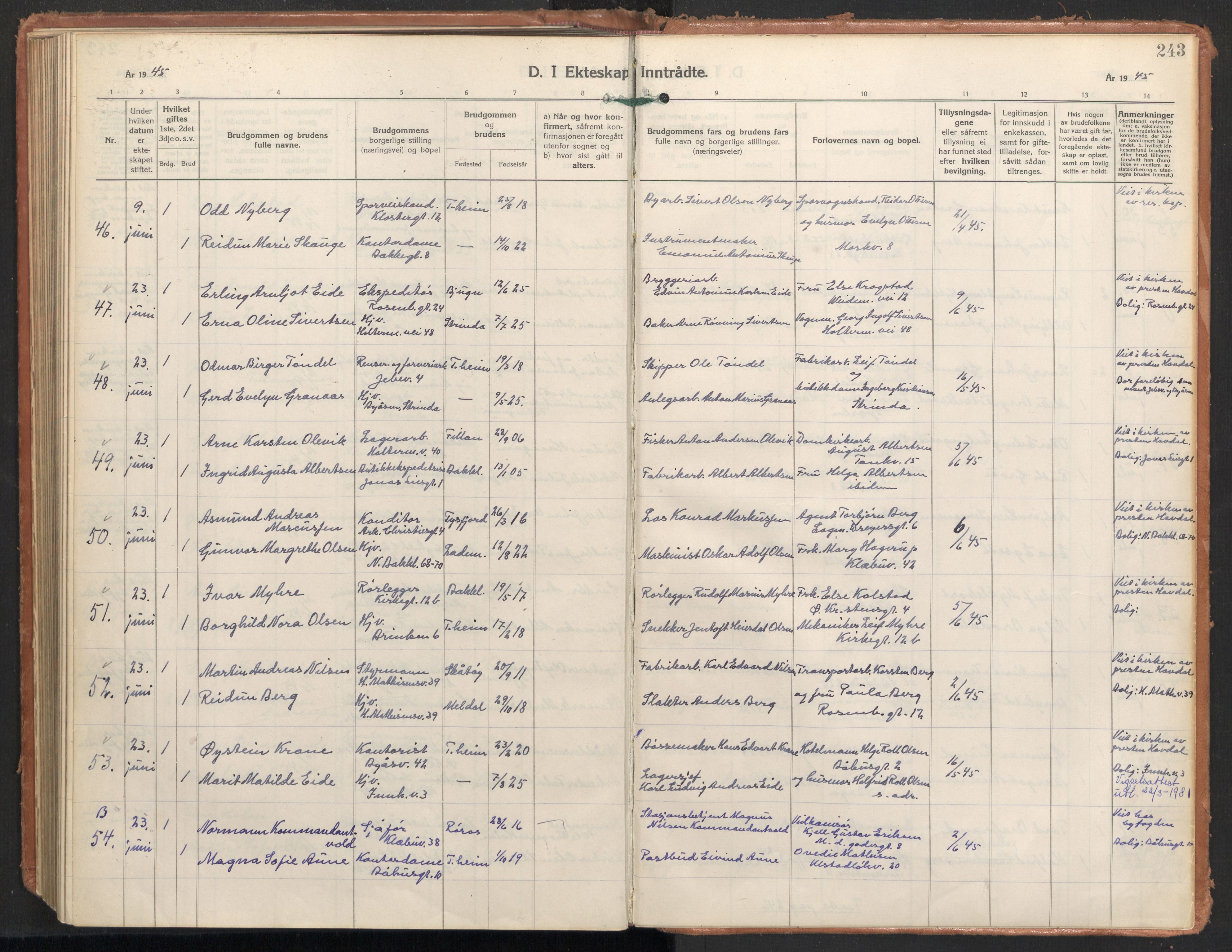 Ministerialprotokoller, klokkerbøker og fødselsregistre - Sør-Trøndelag, AV/SAT-A-1456/604/L0209: Ministerialbok nr. 604A29, 1931-1945, s. 243