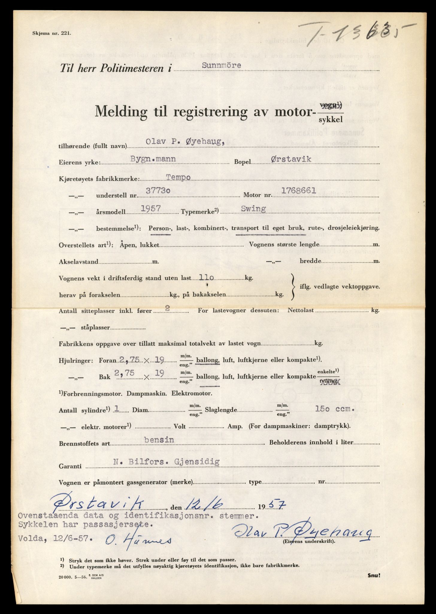 Møre og Romsdal vegkontor - Ålesund trafikkstasjon, AV/SAT-A-4099/F/Fe/L0040: Registreringskort for kjøretøy T 13531 - T 13709, 1927-1998, s. 1805