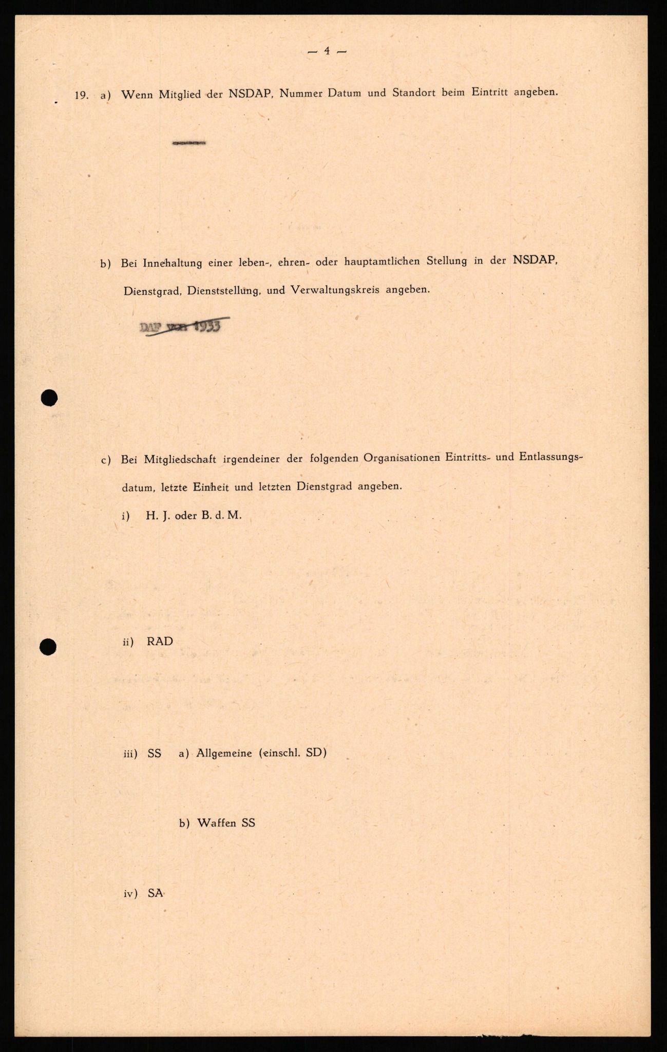 Forsvaret, Forsvarets overkommando II, AV/RA-RAFA-3915/D/Db/L0035: CI Questionaires. Tyske okkupasjonsstyrker i Norge. Tyskere., 1945-1946, s. 109