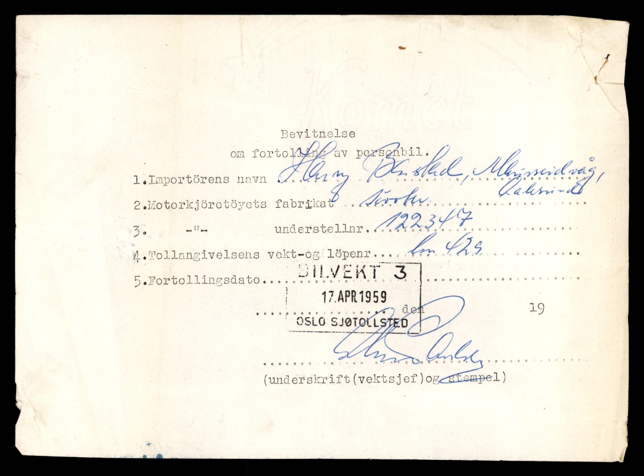 Møre og Romsdal vegkontor - Ålesund trafikkstasjon, AV/SAT-A-4099/F/Fe/L0040: Registreringskort for kjøretøy T 13531 - T 13709, 1927-1998, s. 164