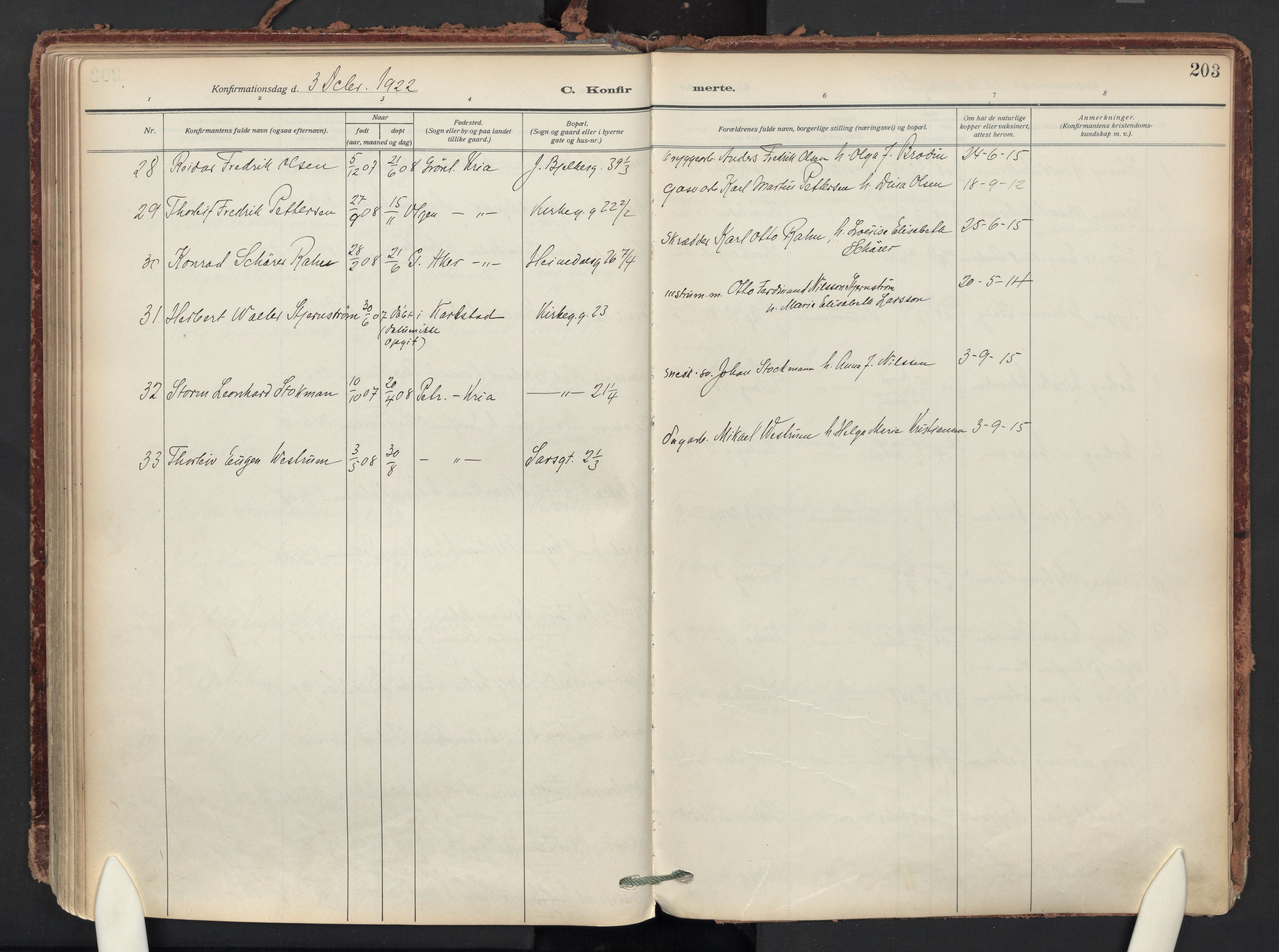 Tøyen prestekontor Kirkebøker, AV/SAO-A-10167a/F/Fa/L0004: Ministerialbok nr. I 4, 1917-1931, s. 203