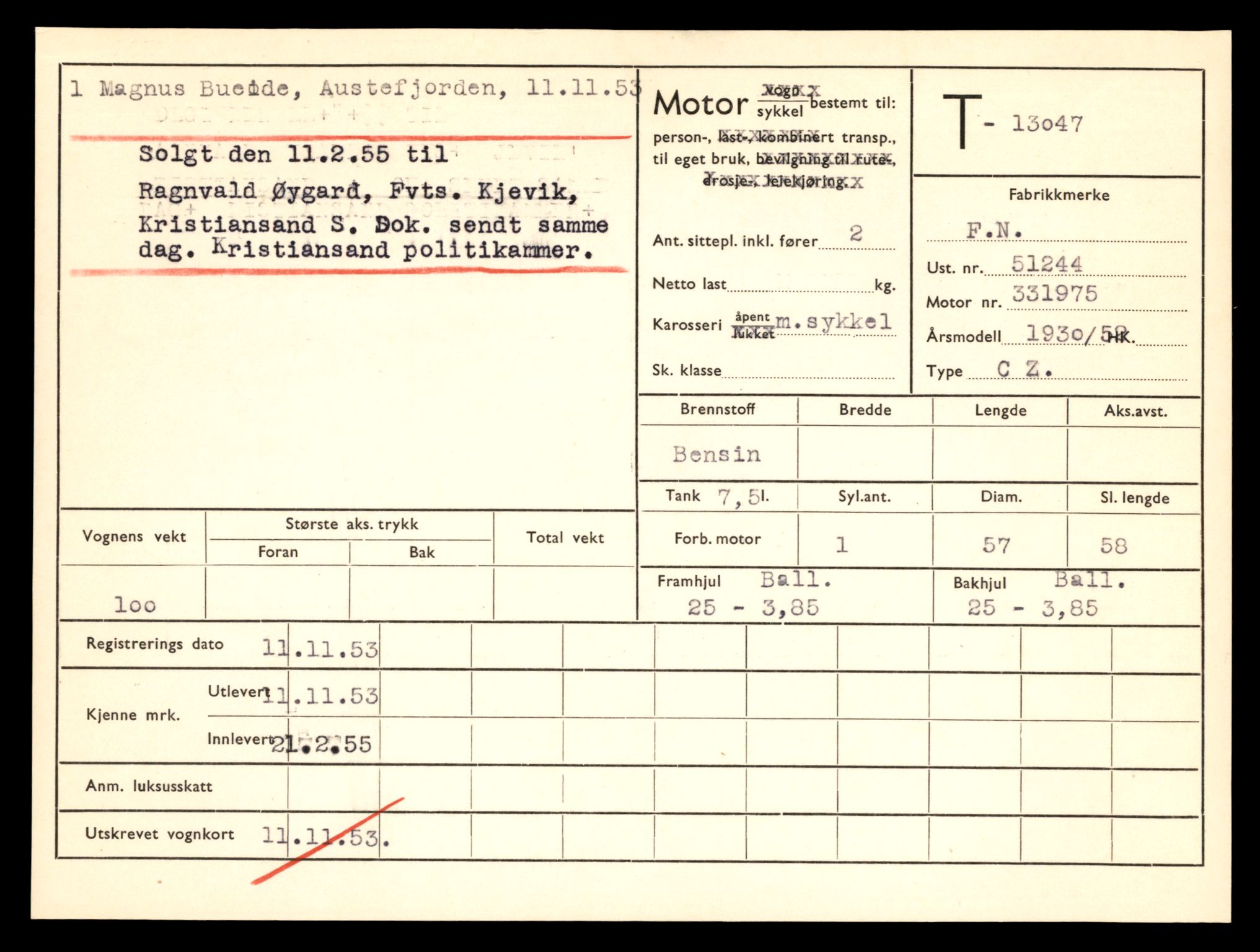 Møre og Romsdal vegkontor - Ålesund trafikkstasjon, AV/SAT-A-4099/F/Fe/L0037: Registreringskort for kjøretøy T 13031 - T 13179, 1927-1998, s. 395