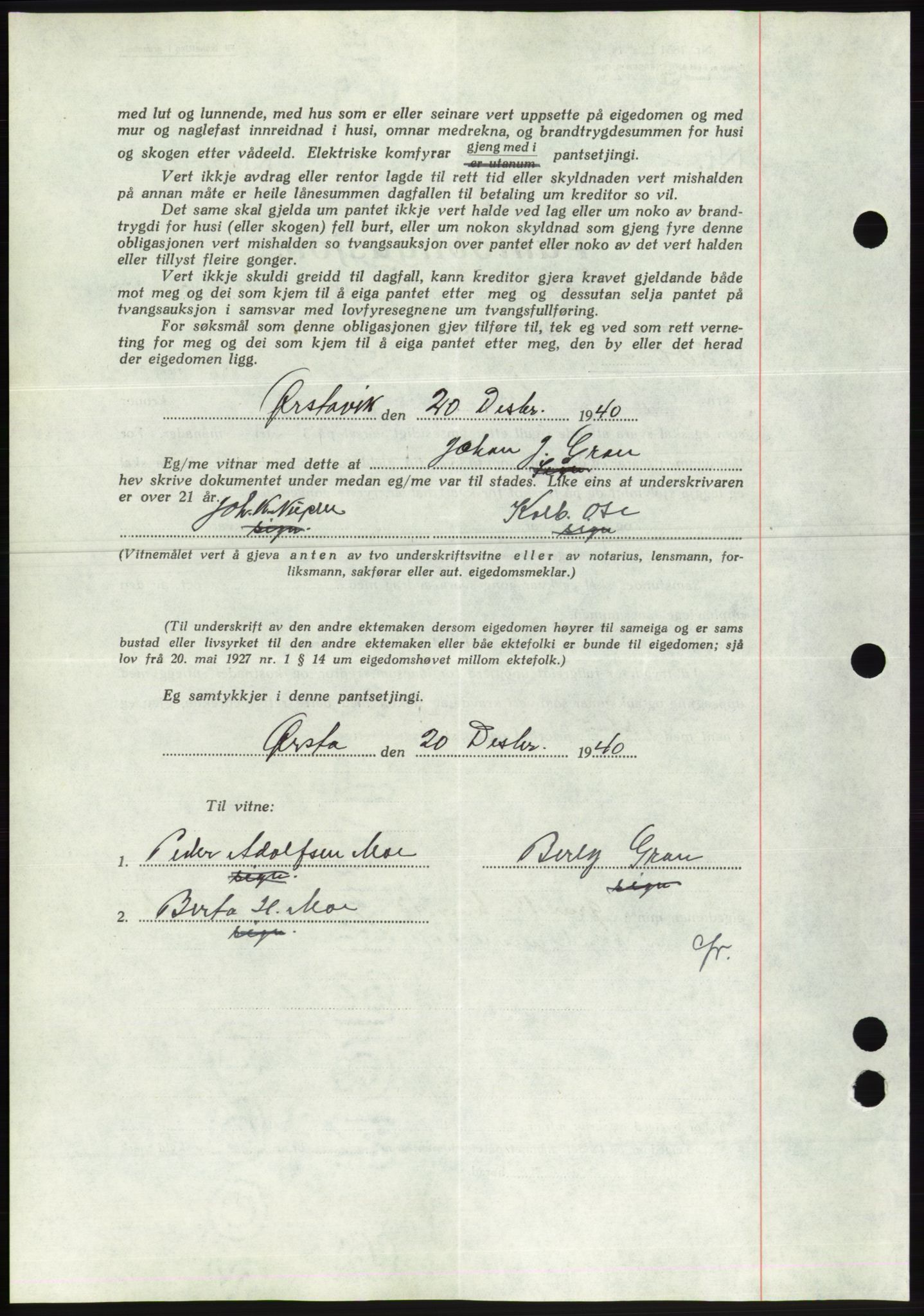 Søre Sunnmøre sorenskriveri, AV/SAT-A-4122/1/2/2C/L0070: Pantebok nr. 64, 1940-1941, Dagboknr: 1228/1940