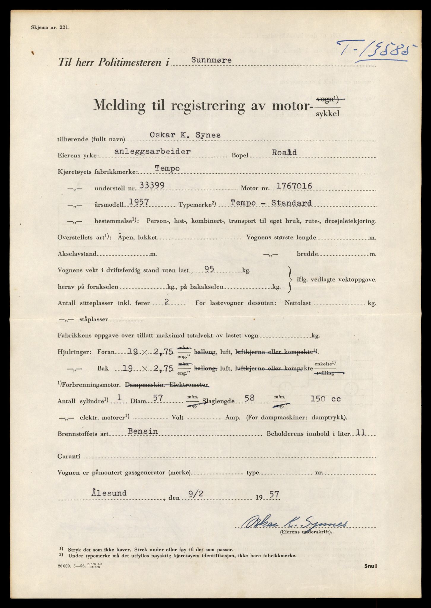 Møre og Romsdal vegkontor - Ålesund trafikkstasjon, AV/SAT-A-4099/F/Fe/L0040: Registreringskort for kjøretøy T 13531 - T 13709, 1927-1998, s. 991