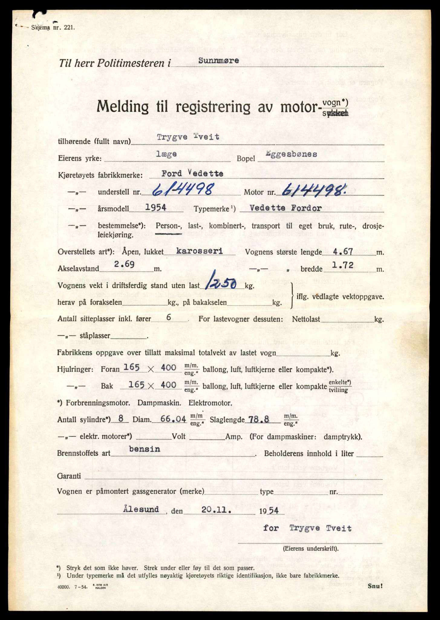 Møre og Romsdal vegkontor - Ålesund trafikkstasjon, AV/SAT-A-4099/F/Fe/L0047: Registreringskort for kjøretøy T 14580 - T 14720, 1927-1998, s. 2849