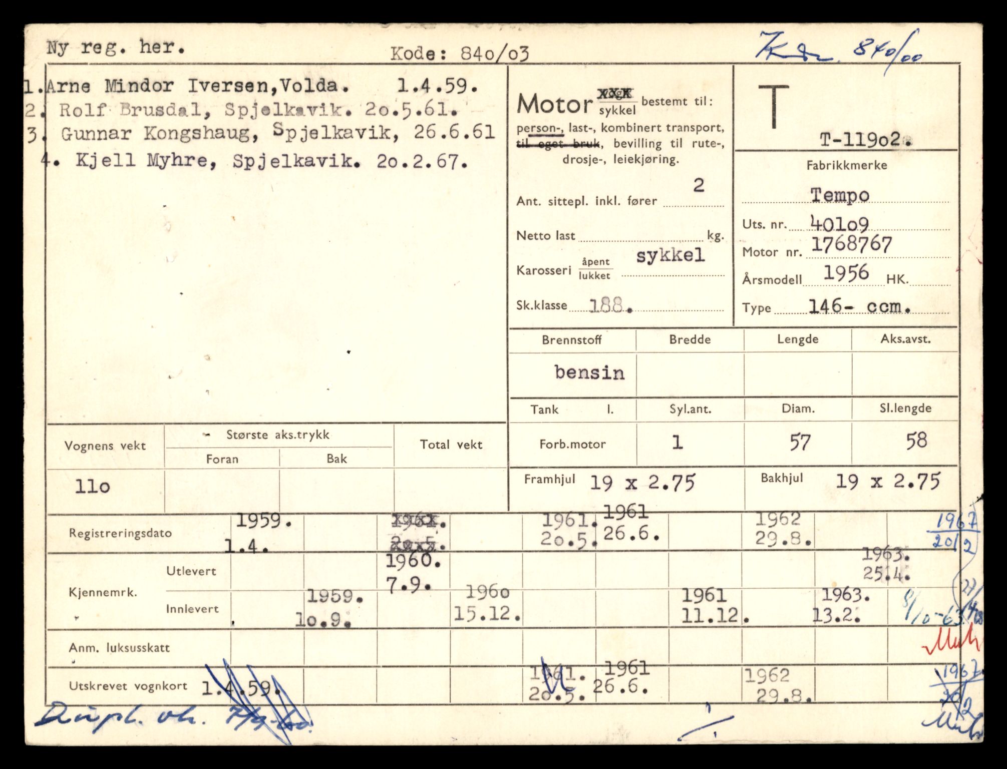 Møre og Romsdal vegkontor - Ålesund trafikkstasjon, AV/SAT-A-4099/F/Fe/L0031: Registreringskort for kjøretøy T 11800 - T 11996, 1927-1998, s. 1827