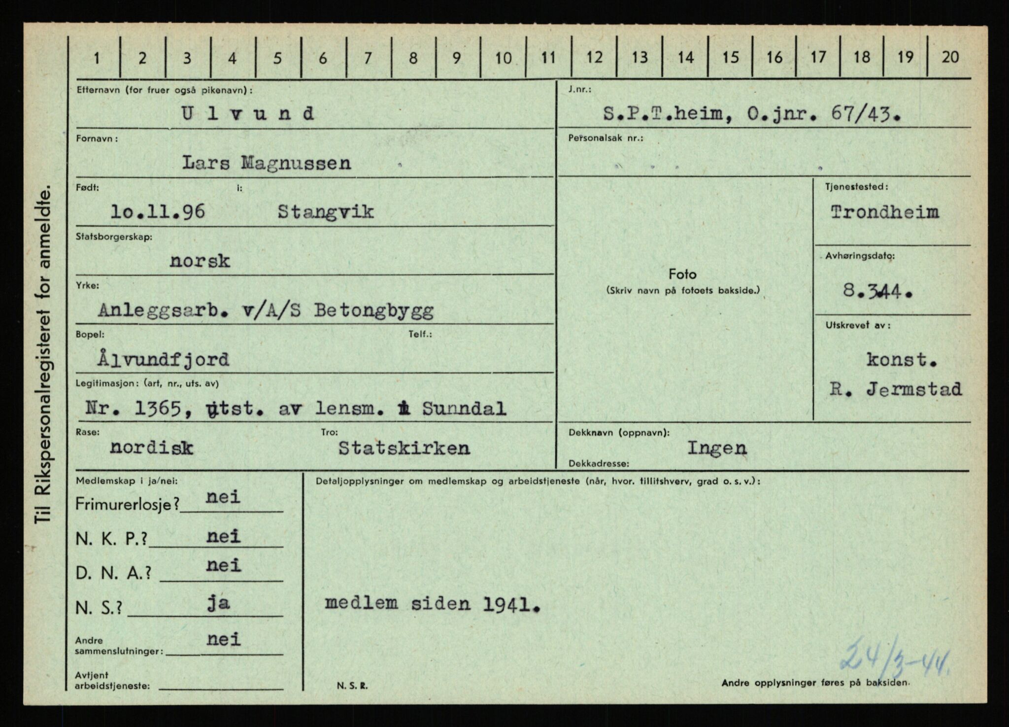 Statspolitiet - Hovedkontoret / Osloavdelingen, AV/RA-S-1329/C/Ca/L0016: Uberg - Øystese, 1943-1945, s. 224