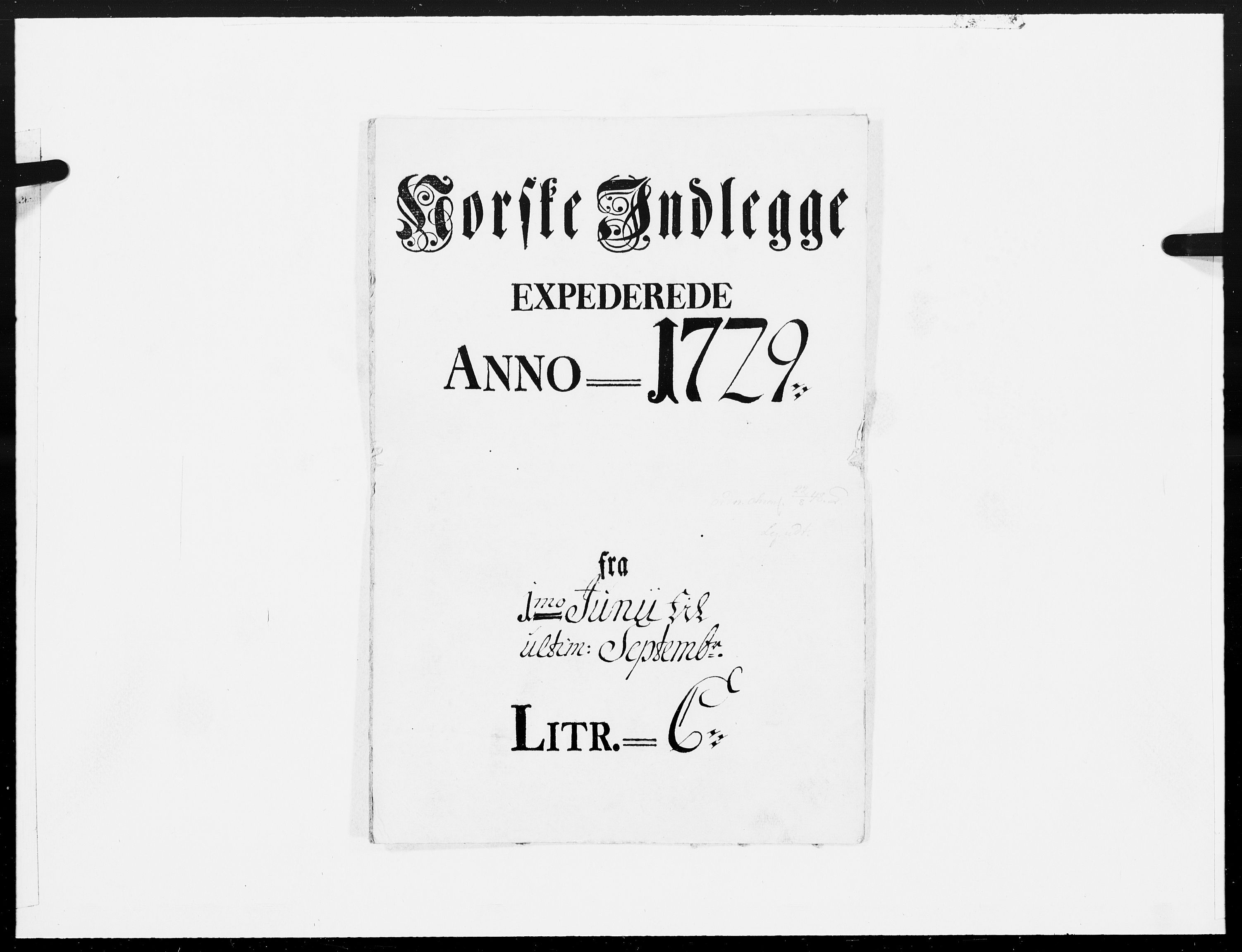 Danske Kanselli 1572-1799, AV/RA-EA-3023/F/Fc/Fcc/Fcca/L0105: Norske innlegg 1572-1799, 1729, s. 1