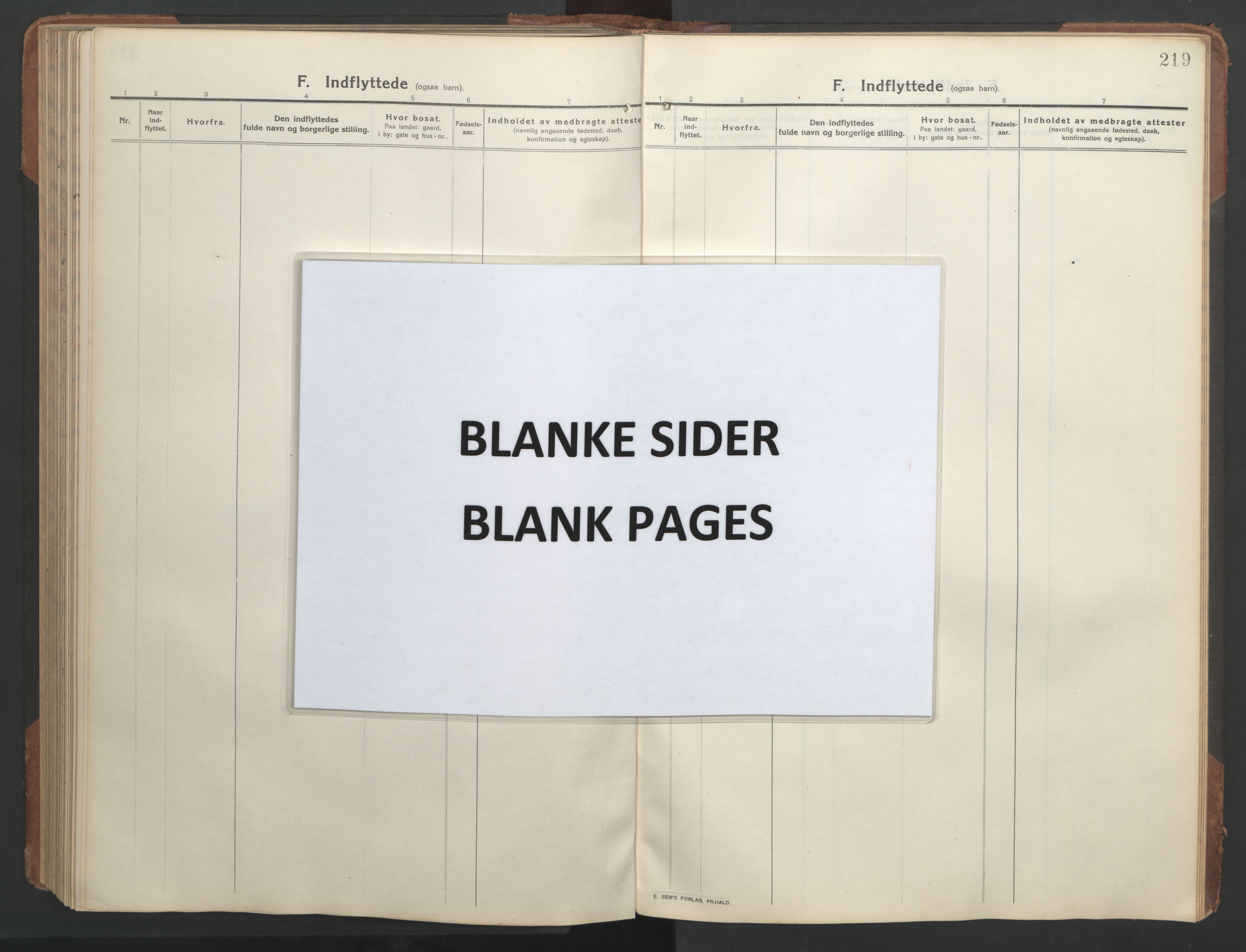 Ministerialprotokoller, klokkerbøker og fødselsregistre - Nordland, AV/SAT-A-1459/890/L1291: Klokkerbok nr. 890C02, 1913-1954, s. 219