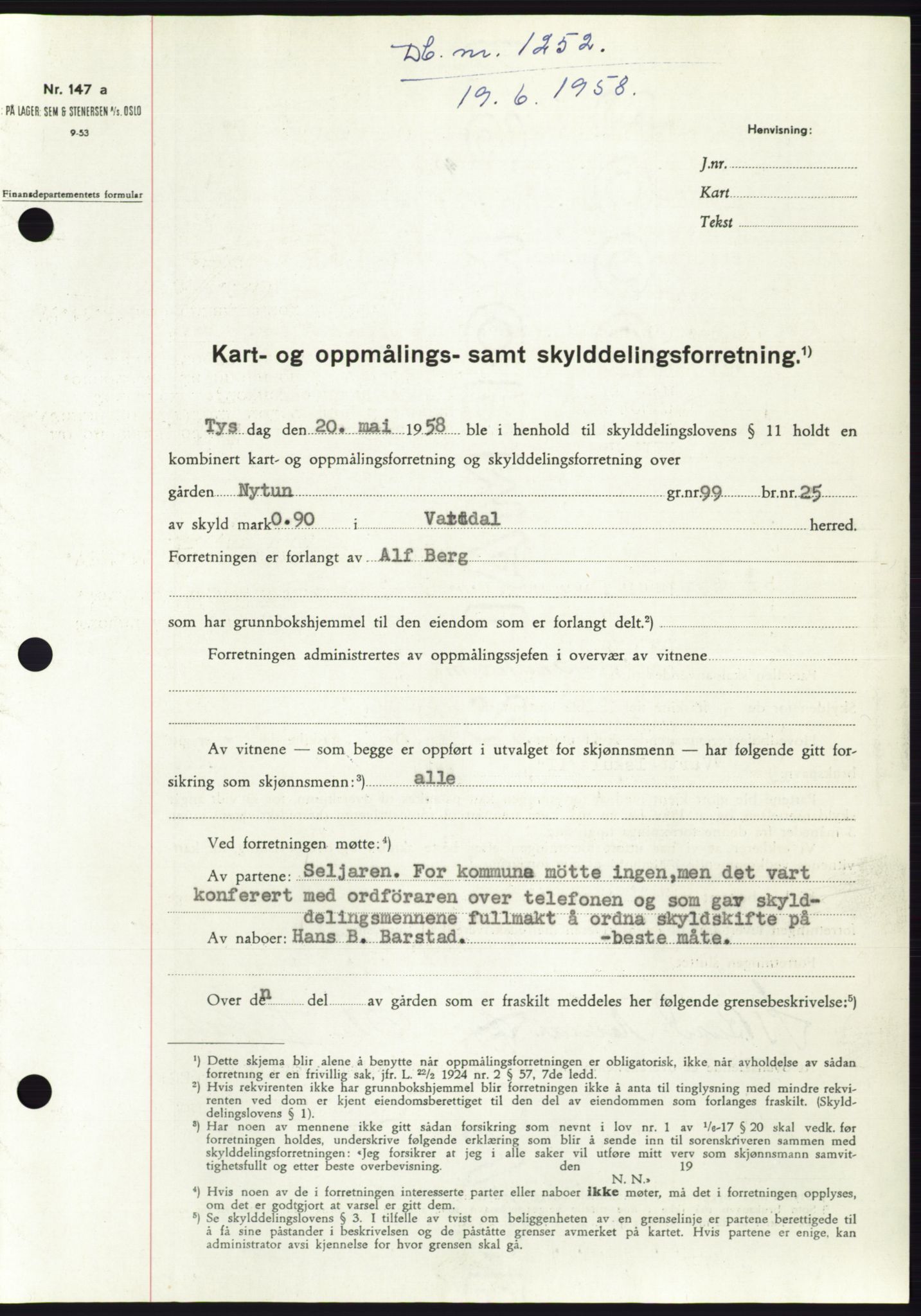 Søre Sunnmøre sorenskriveri, SAT/A-4122/1/2/2C/L0109: Pantebok nr. 35A, 1958-1958, Dagboknr: 1252/1958