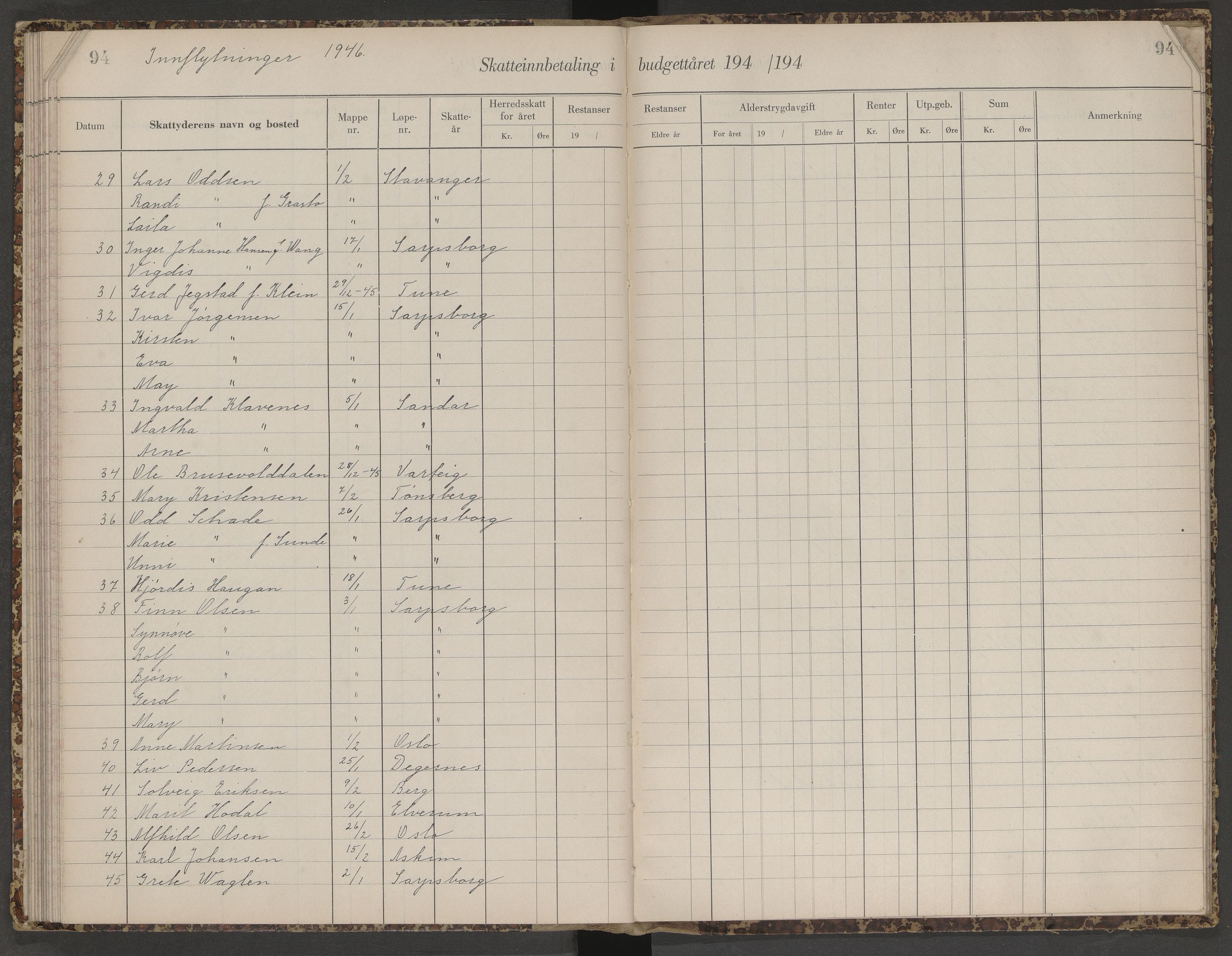 Skjeberg folkeregister, SAO/A-10495/K/Ka/L0003: Fortegnelse over inn- og utflyttede, 1943-1947, s. 94