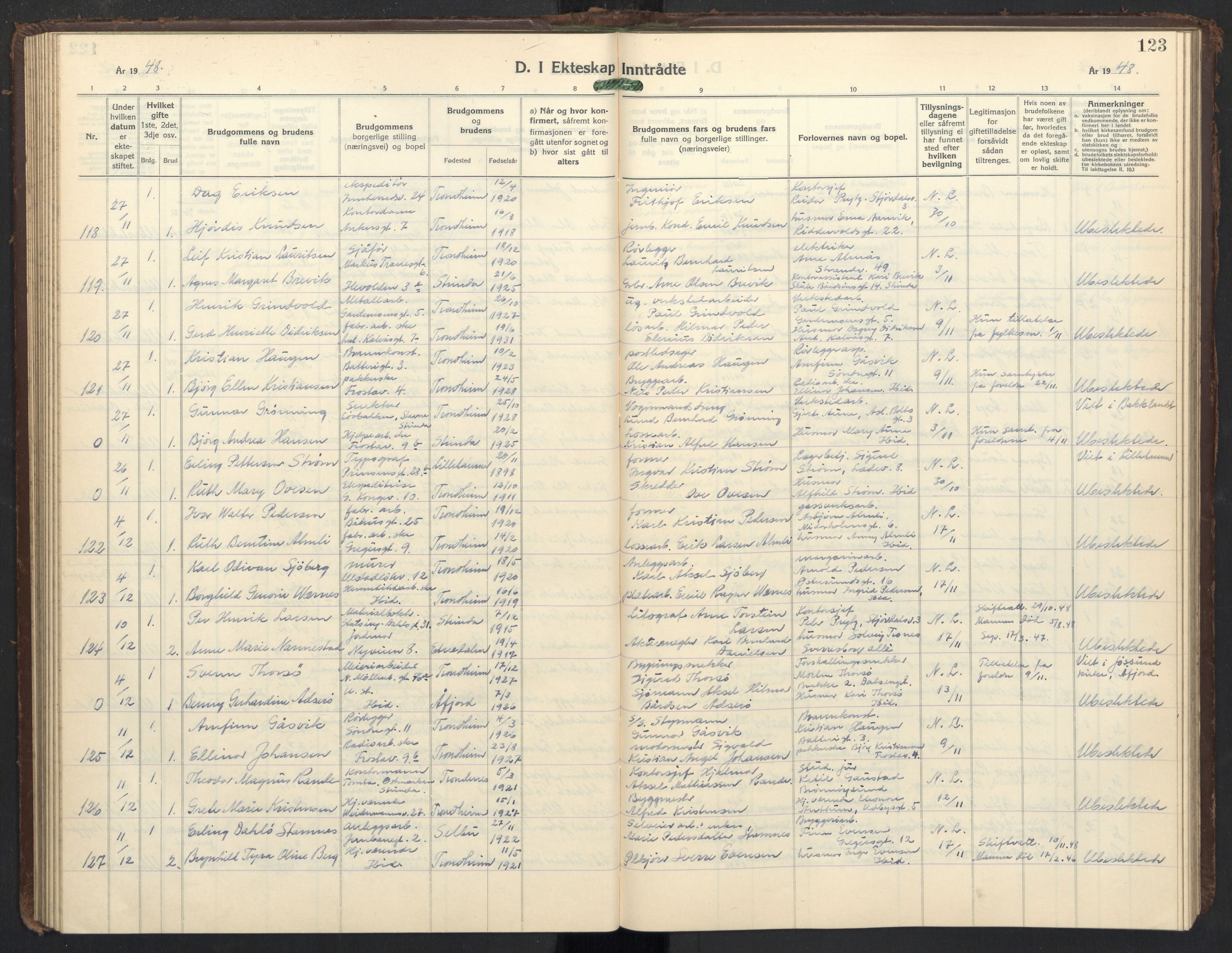 Ministerialprotokoller, klokkerbøker og fødselsregistre - Sør-Trøndelag, SAT/A-1456/605/L0263: Klokkerbok nr. 605C10, 1938-1949, s. 123