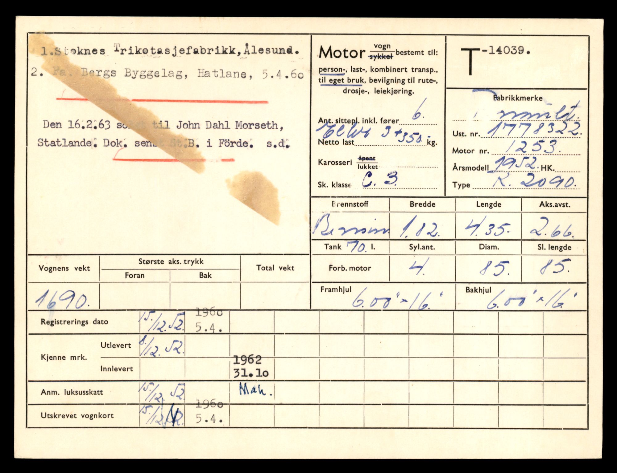 Møre og Romsdal vegkontor - Ålesund trafikkstasjon, AV/SAT-A-4099/F/Fe/L0042: Registreringskort for kjøretøy T 13906 - T 14079, 1927-1998, s. 2167