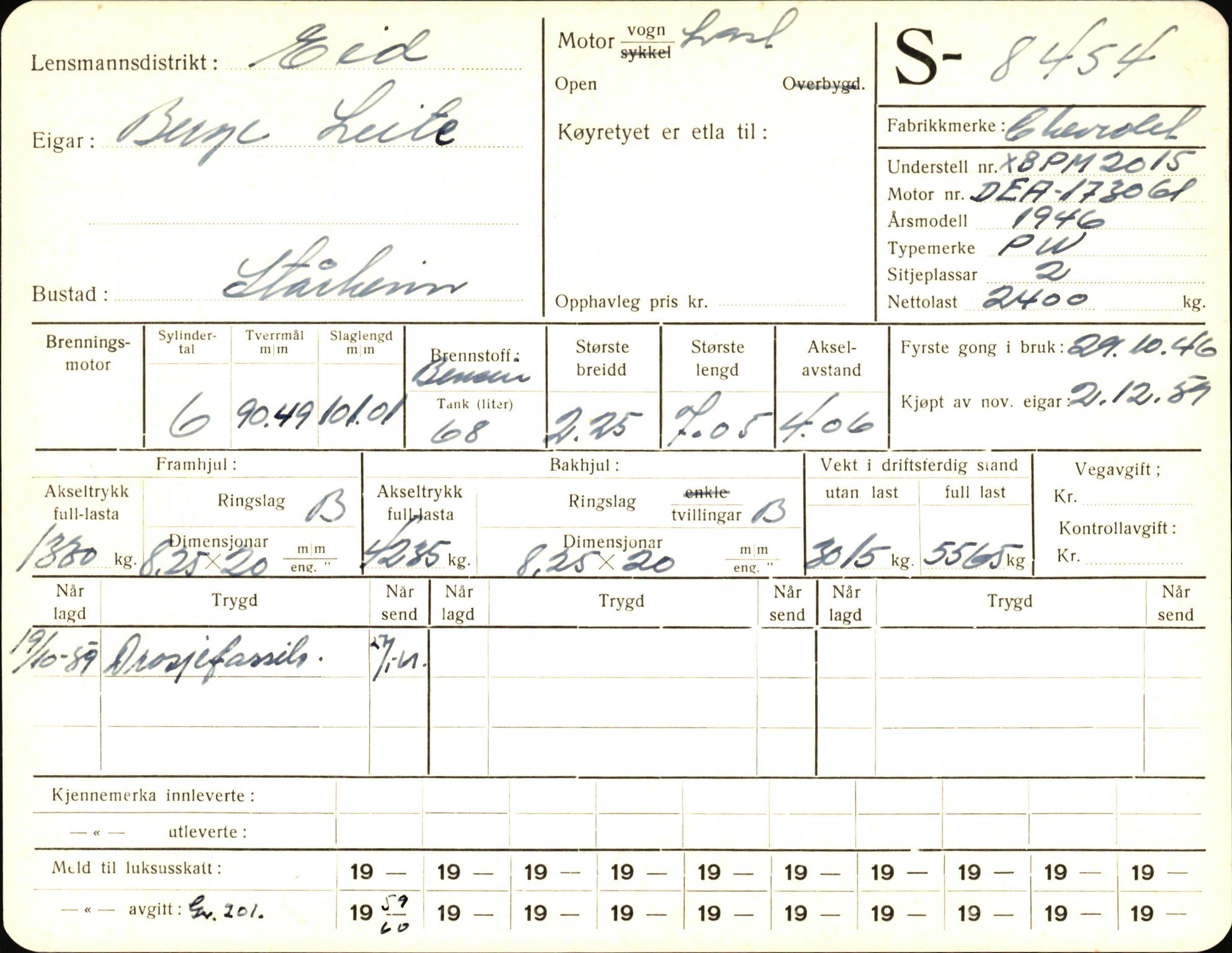 Statens vegvesen, Sogn og Fjordane vegkontor, AV/SAB-A-5301/4/F/L0006: Registerkort utmeldte Fjordane S8300-9500, 1930-1961, s. 228