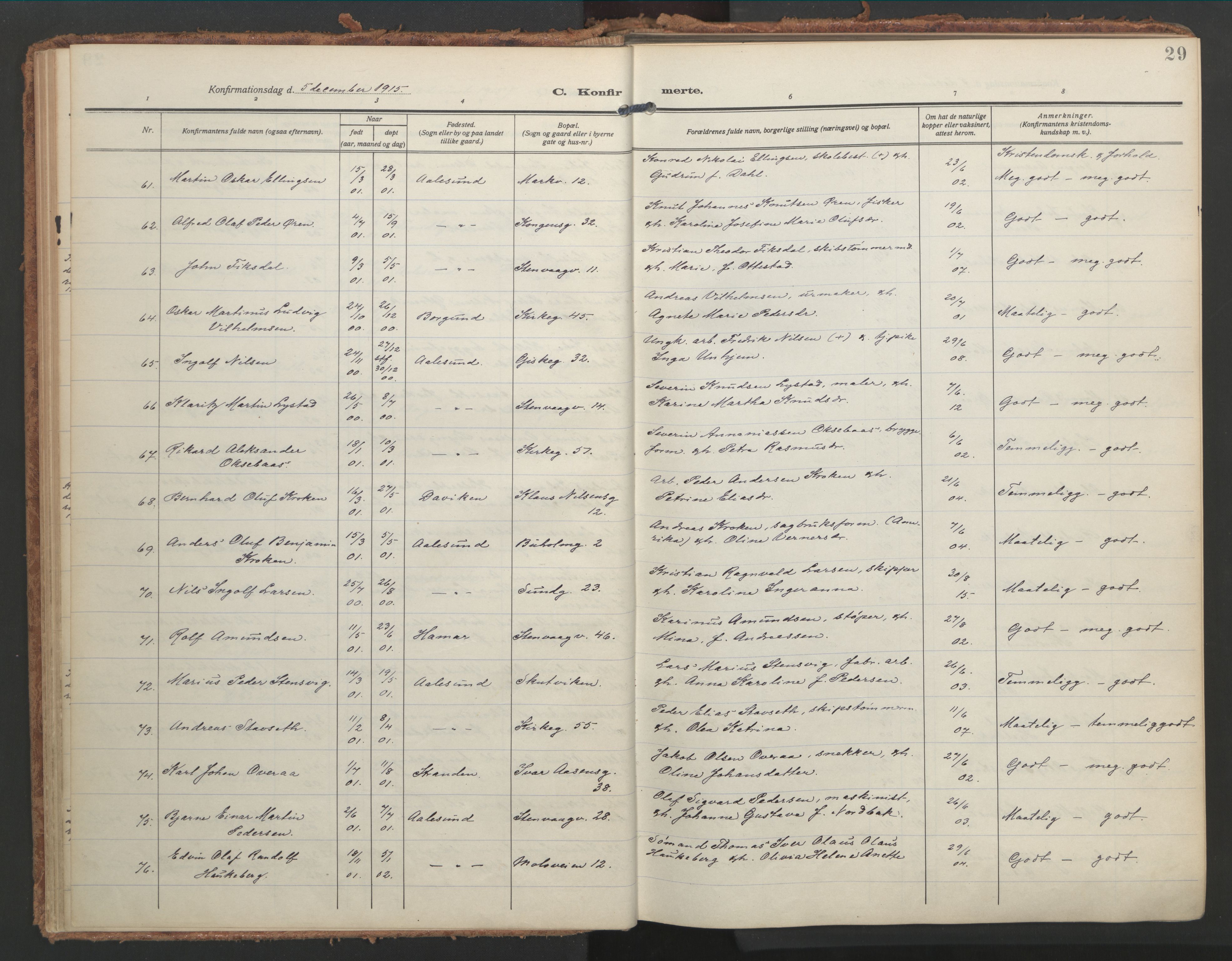 Ministerialprotokoller, klokkerbøker og fødselsregistre - Møre og Romsdal, AV/SAT-A-1454/529/L0461: Ministerialbok nr. 529A11, 1914-1925, s. 29