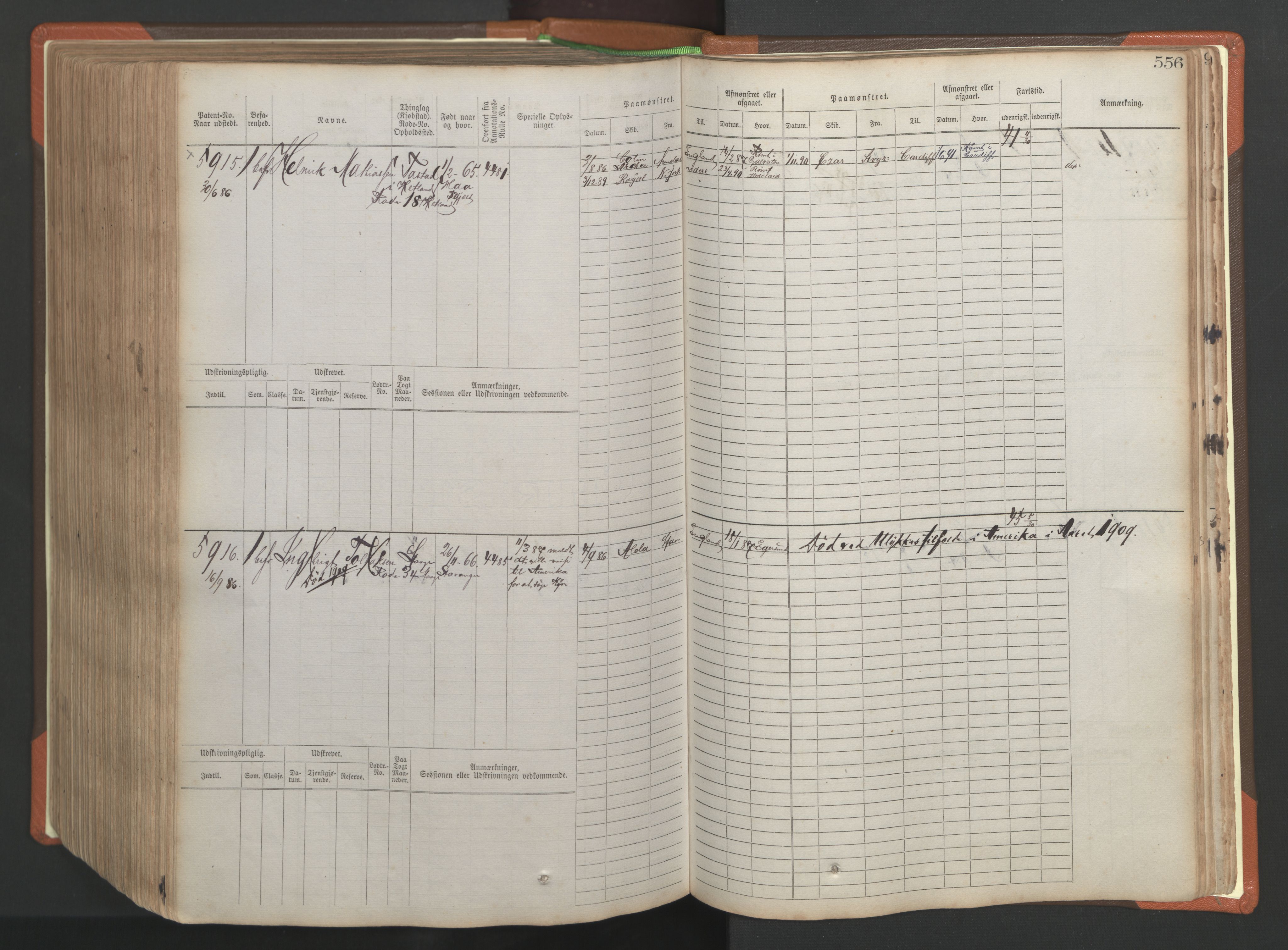 Stavanger sjømannskontor, AV/SAST-A-102006/F/Fb/Fbb/L0009: Sjøfartshovedrulle, patentnr. 4805-6006, 1879-1887, s. 562