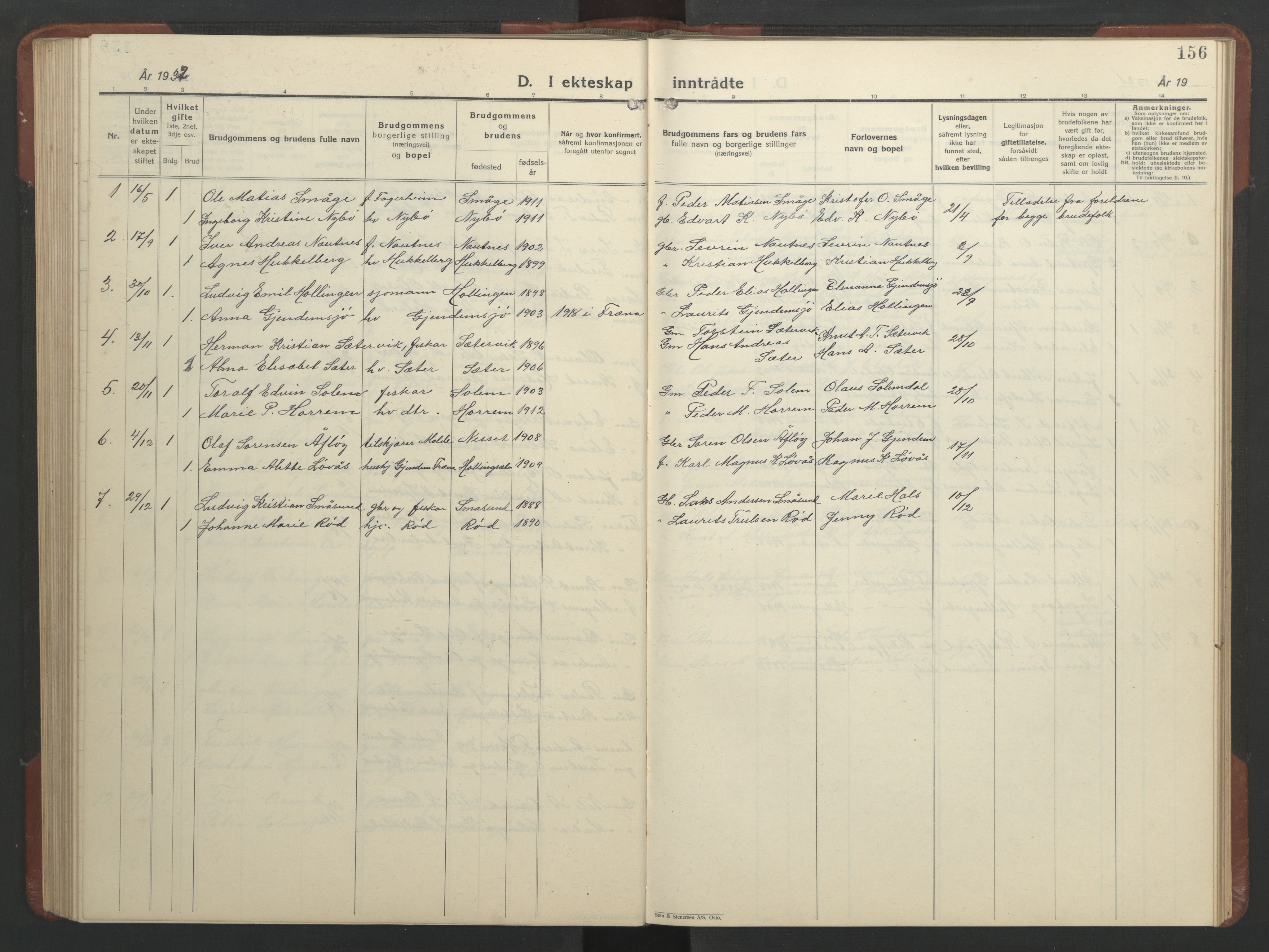 Ministerialprotokoller, klokkerbøker og fødselsregistre - Møre og Romsdal, AV/SAT-A-1454/560/L0726: Klokkerbok nr. 560C03, 1928-1952, s. 156