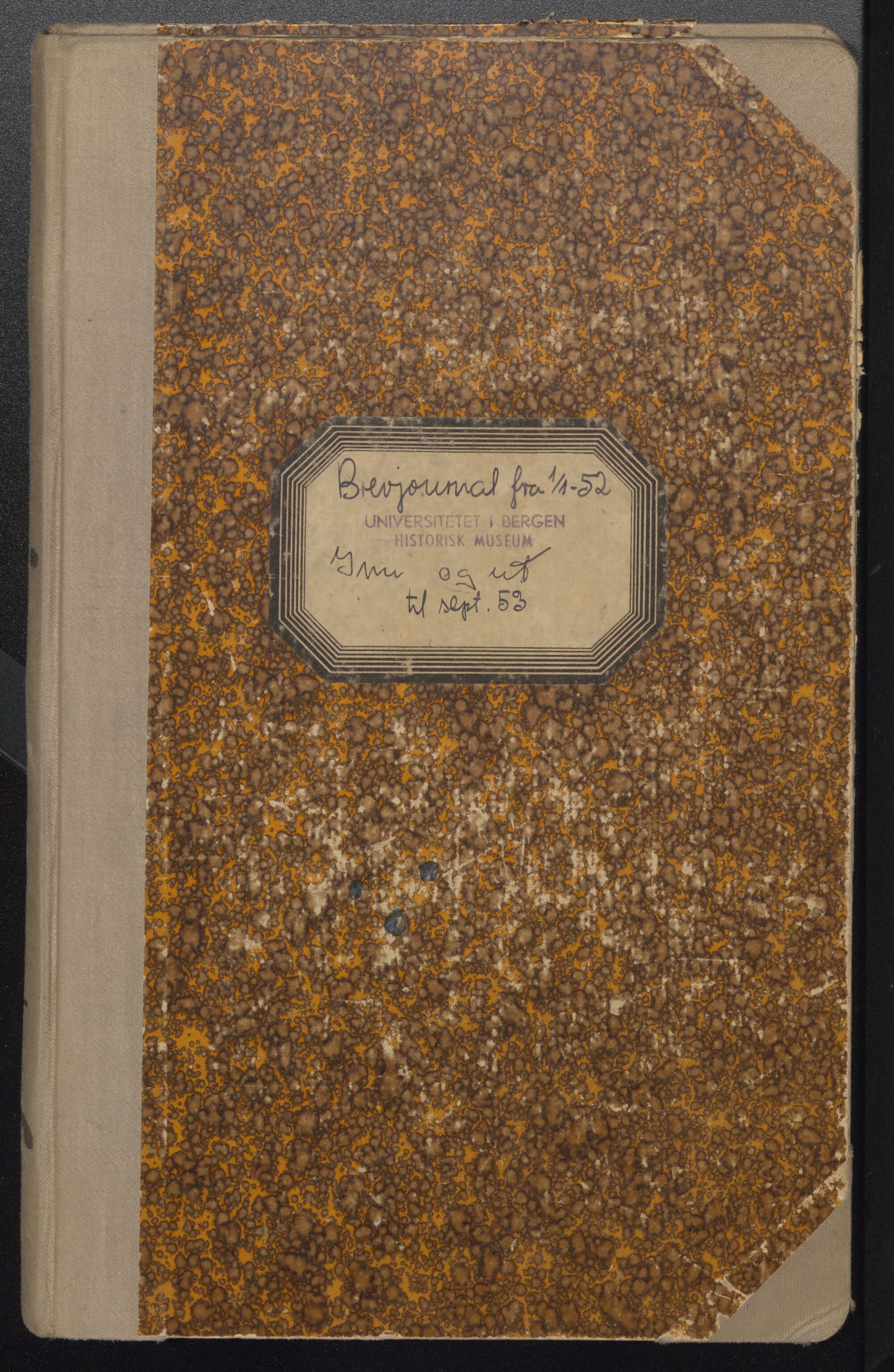 Historisk museum, UMB/A001/C/Ca/L0003: Brevjournal, 1952-1953