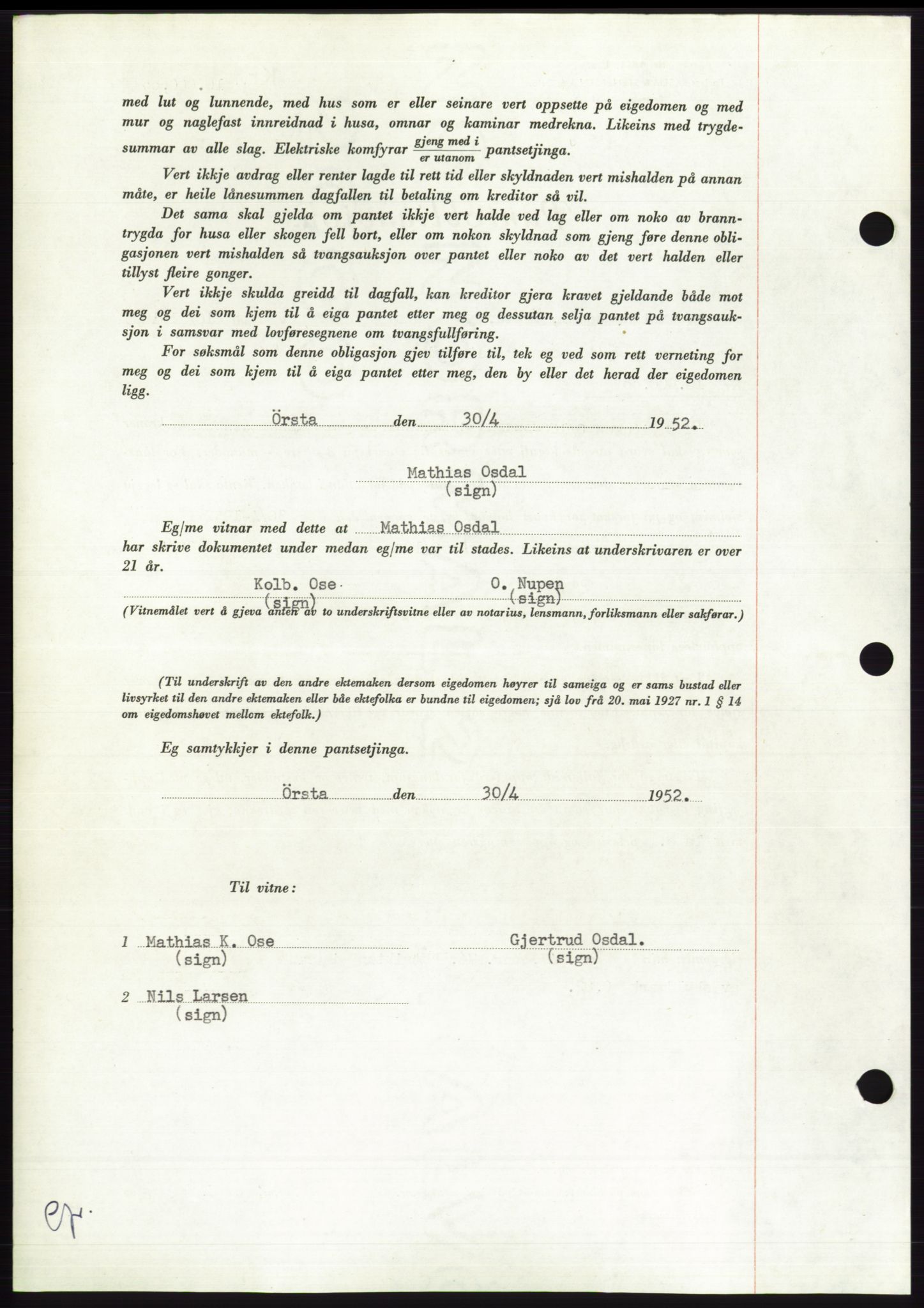 Søre Sunnmøre sorenskriveri, AV/SAT-A-4122/1/2/2C/L0121: Pantebok nr. 9B, 1951-1952, Dagboknr: 943/1952