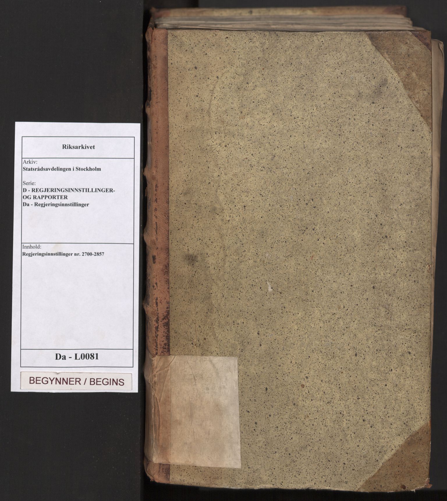 Statsrådsavdelingen i Stockholm, RA/S-1003/D/Da/L0081: Regjeringsinnstillinger nr. 2700-2857, 1832, s. 1