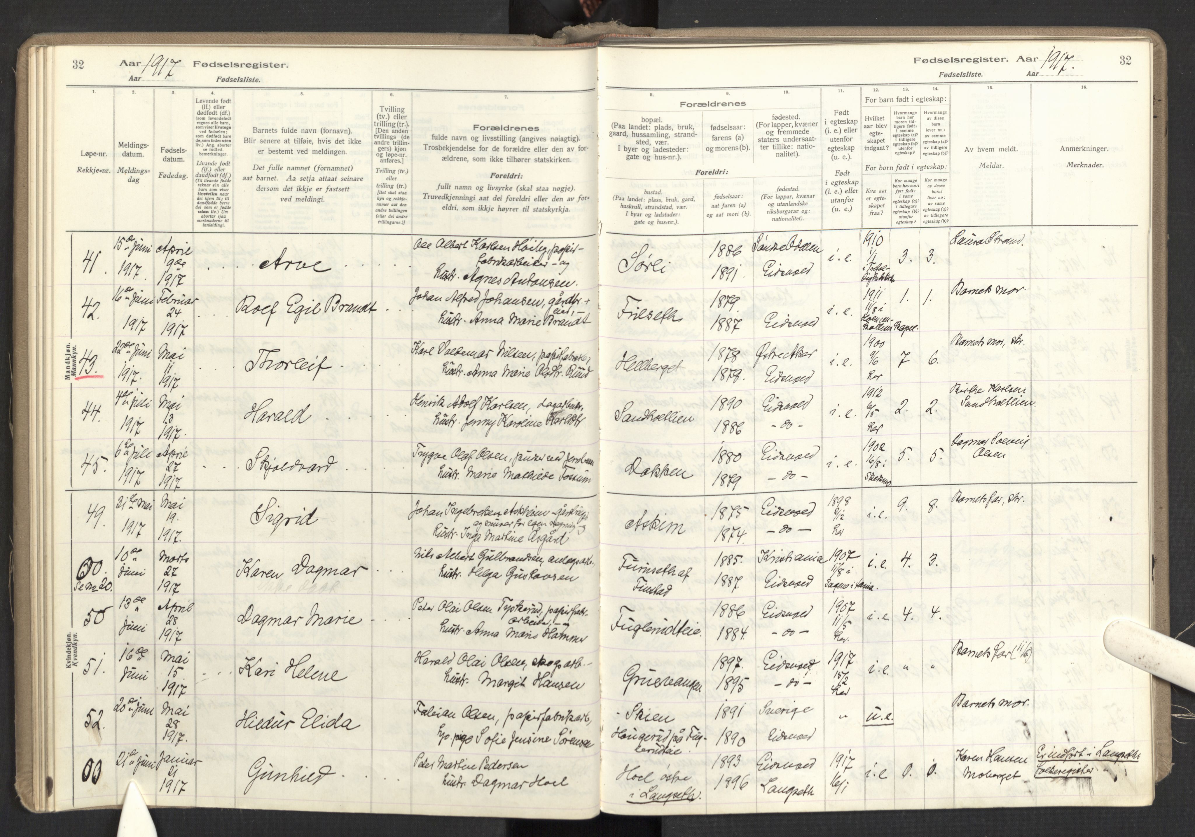 Eidsvoll prestekontor Kirkebøker, AV/SAO-A-10888/J/Ja/L0001: Fødselsregister nr. I 1, 1916-1924, s. 32